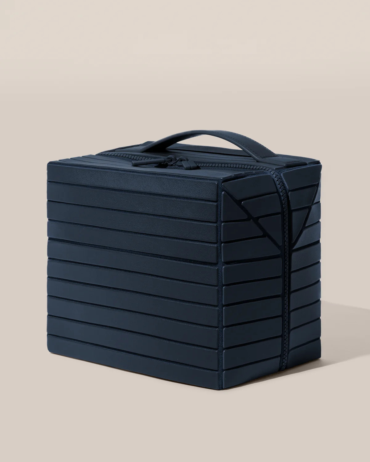 the indigo kit | Parallelle