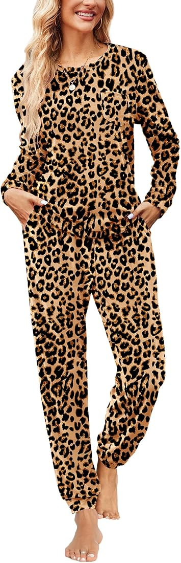 Ekouaer Womens Pajamas Sets Long Sleeve Soft Sleepwear 2 Piece Velvet Pjs Lounge Sets with Pocket... | Amazon (US)