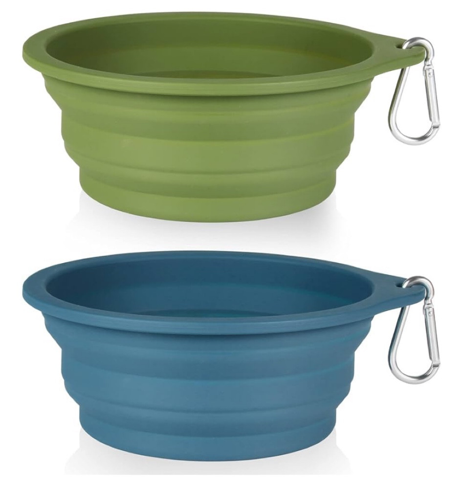 Collapsible bowls for on the go! 