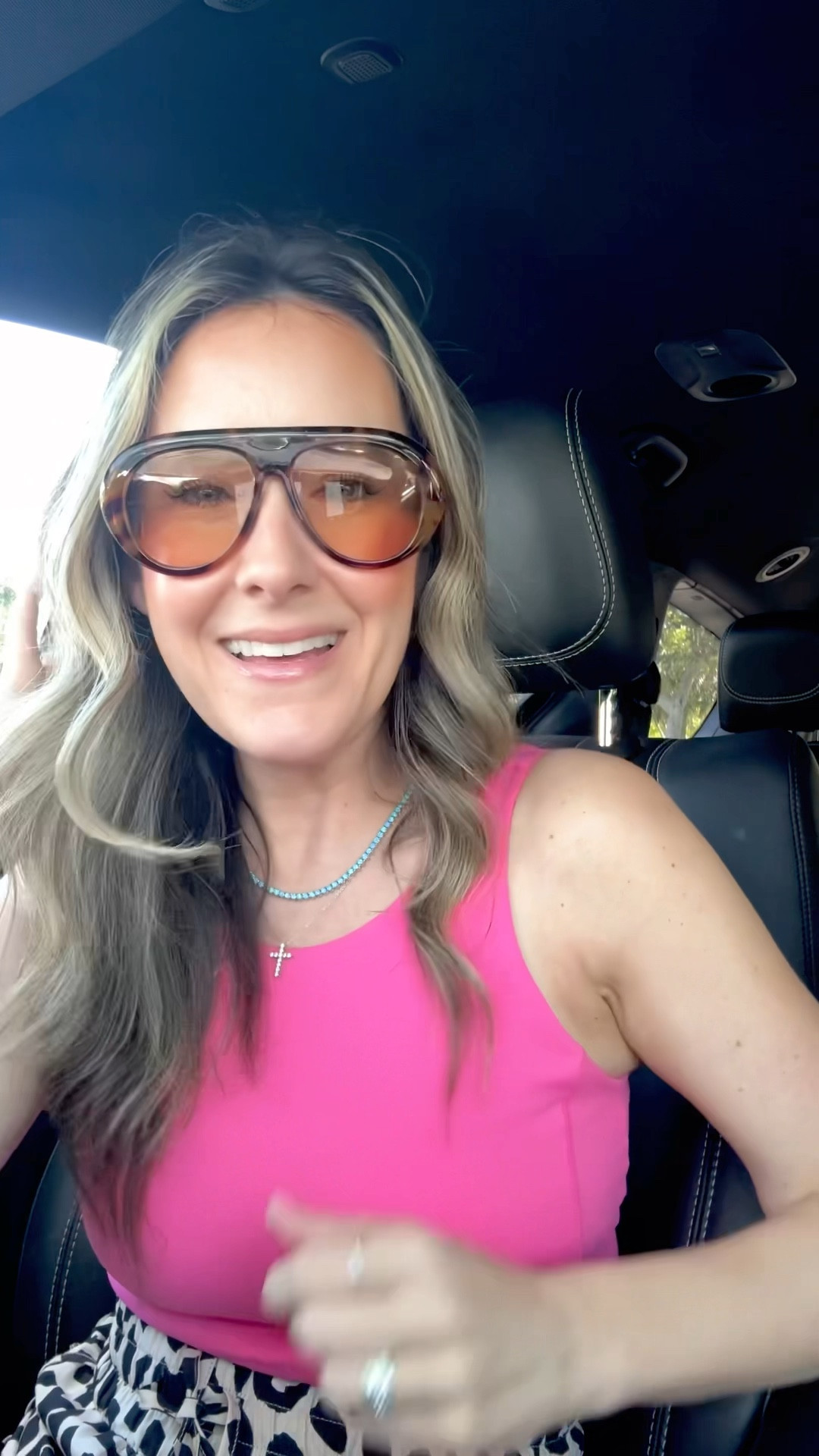 Fav @SOJOS VISION sunnies. So stylish and so affordable, you won’t care if you leave them at the beach🌊 #sojos

#LTKTravel #LTKmomlife #LTKOver40