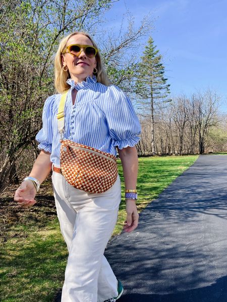 Everyday casual spring outfit: A target bag strap on a Clare v bag, green adidas sneakers, a tuckernuck better than basic top, stacked bracelets, Boden belt, and Amazon earring set. 

Details and more everyday outfits over on CLAIRELATELY.com 



#LTKSeasonal #LTKworkwear #LTKstyletip