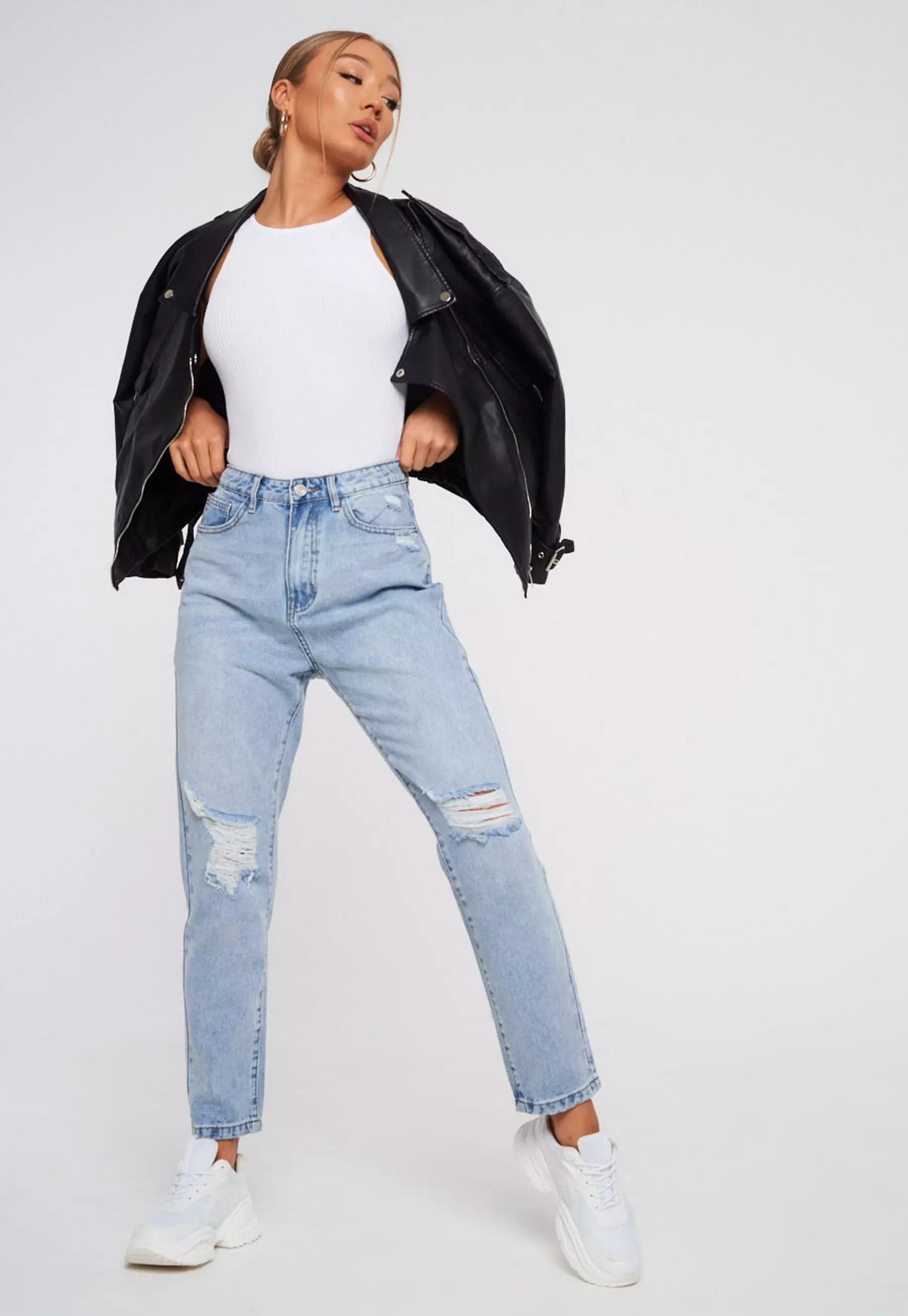 Missguided - Light Blue Riot Highwaisted Distressed Knee Mom Jeans | Missguided (US & CA)
