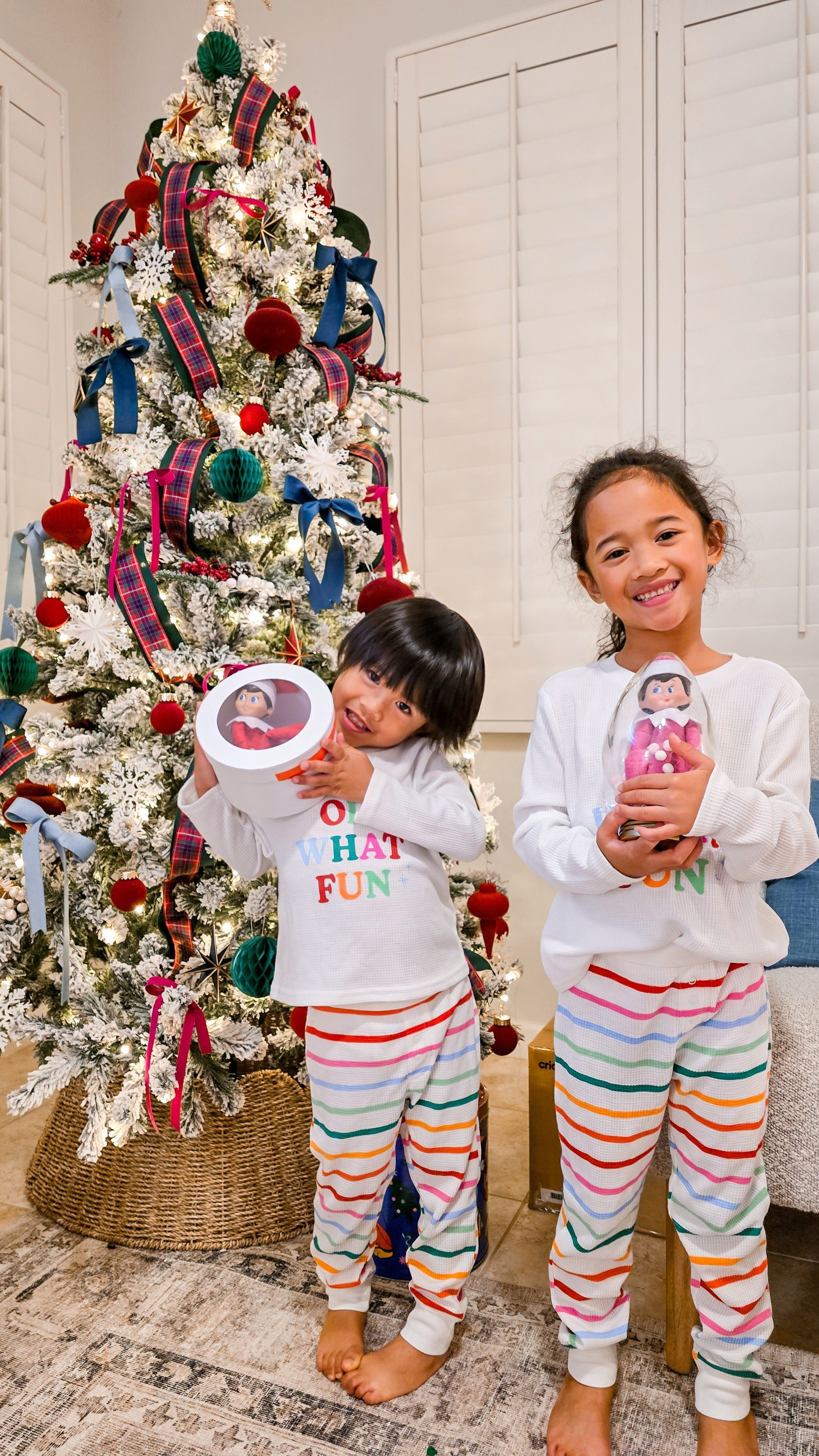 Bring your elf with you to go see Christmas lights! Just put them in a special carrier! 🧑‍🎄✨️🎄

#LTKHoliday #LTKKids #LTKmomlife