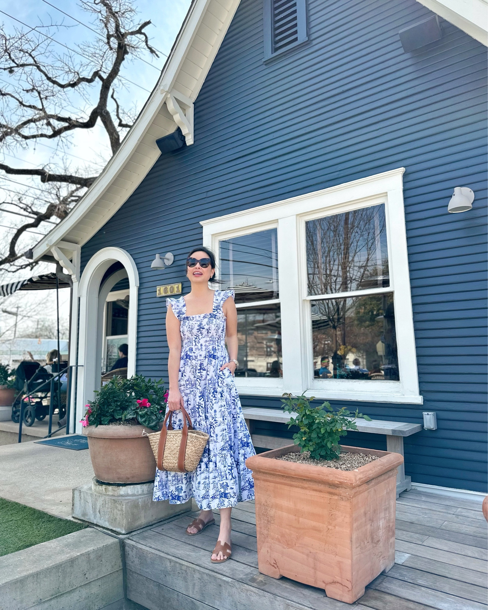 {#springstyle} brunch dress FTW with pockets 💯 updated this year in a green print 😍 wearing size S, no additional hemming needed if you’re 5’2” 🙋🏻‍♀️ #winwin // shop this post via #linkinbio ✌️ {03.01.23}





🙏 thank you for shopping my links!
📷: @herfashionedlife 


.
.
.
.
.
.
#texasblogger #austinblogger #atxblogger #personalstyle #igstyle #flashesofdelight #ootdshare #ootd #wiw #lookbook #fashiondaily #styleinspo #petitestyle #asianblogger #fashiongram #instastyle #liketkit #ltkunder100 #ltkfind #brunchstyle #springstyle #springdresses #ruffledress #bloomingdales

#LTKunder100 #LTKSeasonal #LTKFind