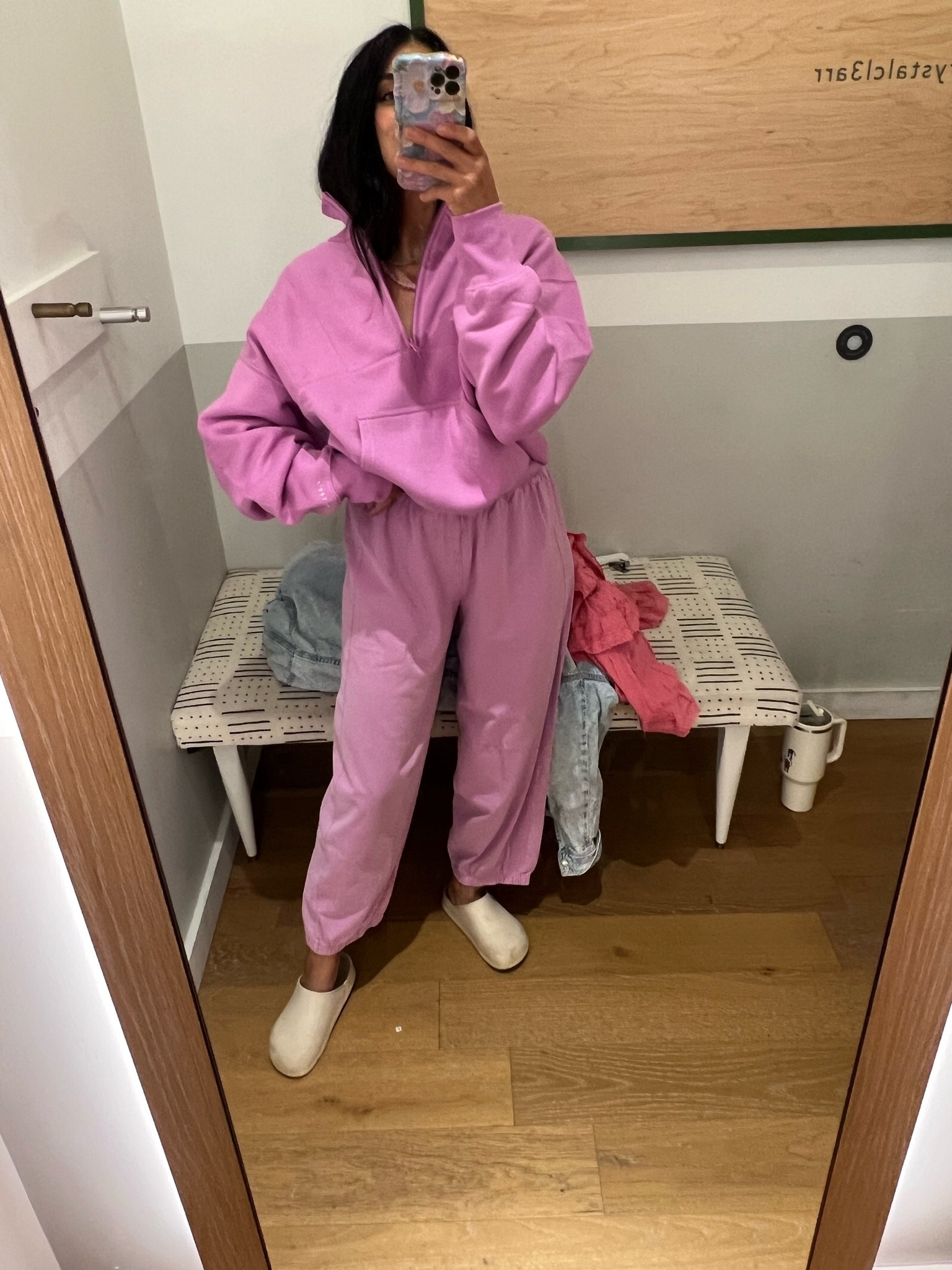 I got medium in top small in bottoms