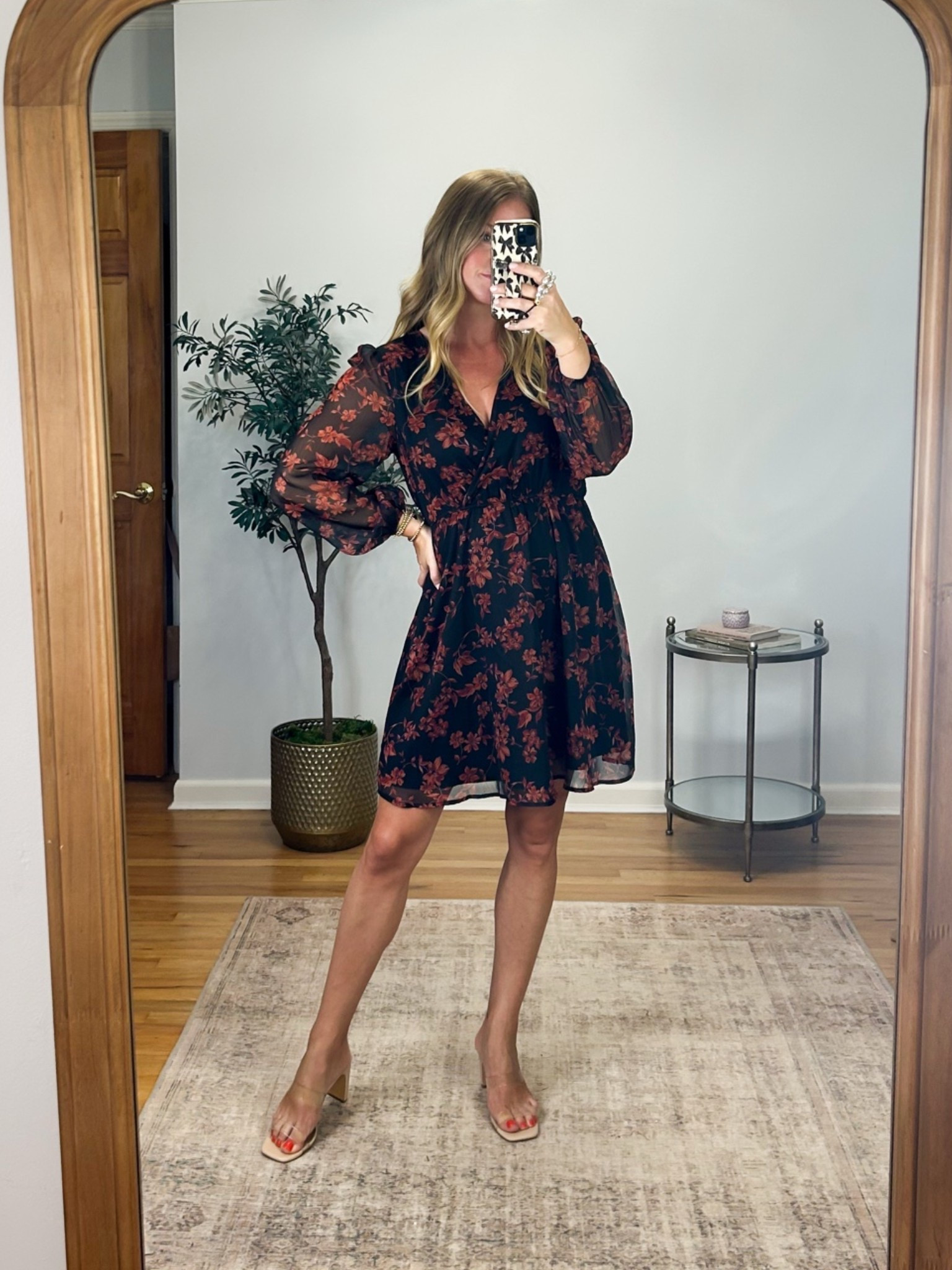The perfect fall dress. Would be great for fall photos and events! Wearing size small.

#LTKSeasonal #LTKSaleAlert #LTKWedding