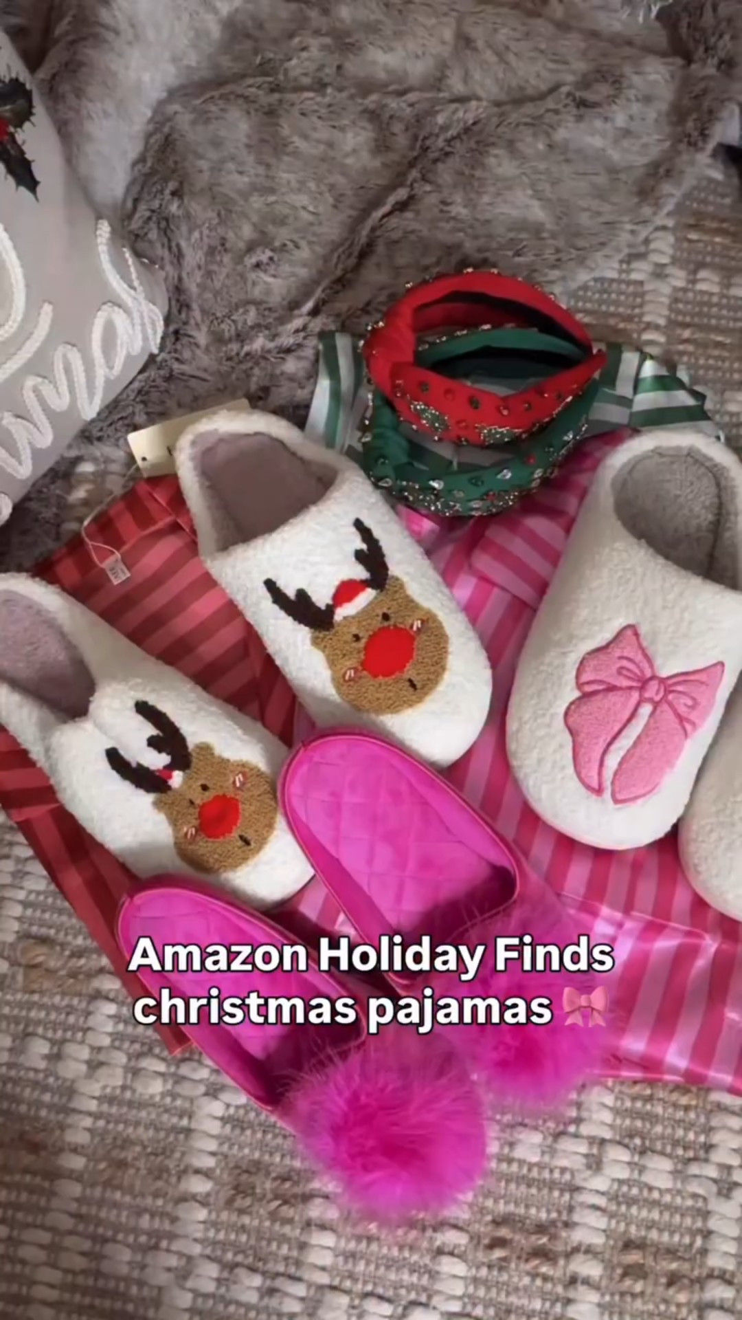 Cozy Christmas pj vibes 🎄💗 Say PAJAMAS for details!

#amazonfinds #holidayfinds #christmaspjs #midsizefashion #amazonfashion #cozyvibes #giftideas #holidaystyle