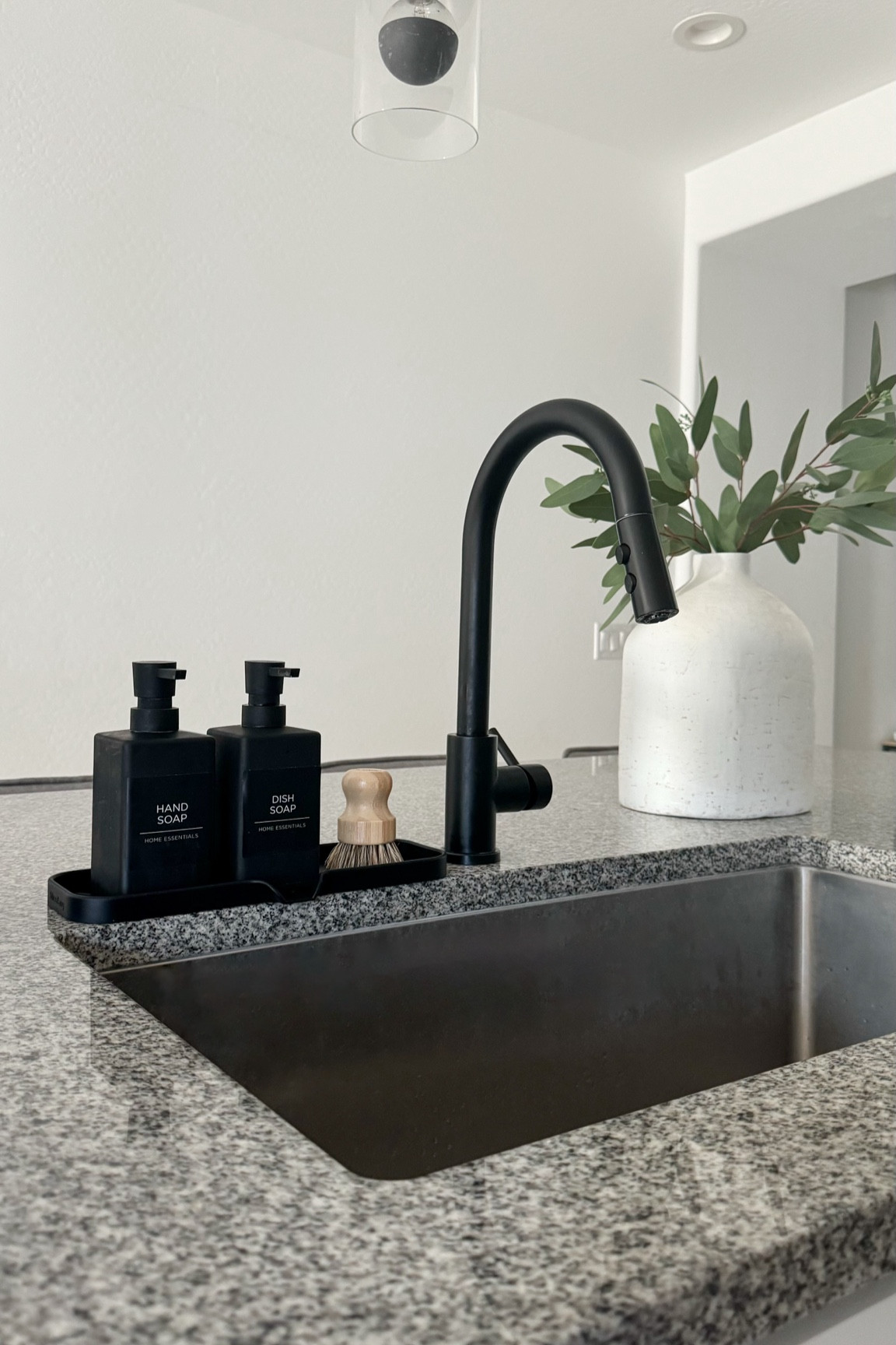 Kitchen essentials! #kitchen #homefinds

#LTKHome