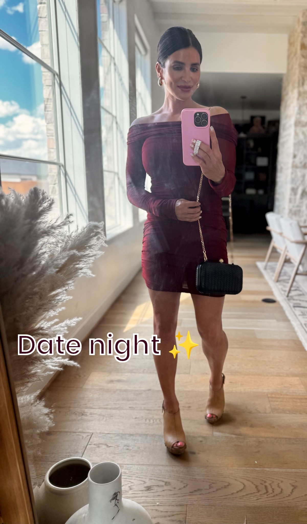 Sometimes we clean up…  💅✨

This off-the-shoulder moment had me feeling like I RSVP’d “yes” to something fancy instead of just leaving the house for once 😂 Paired it with a sleek little crossbody and neutral heels to keep it classy (but still me).

Proof that the same girl who lives in athleisure can, in fact, show up like this… occasionally 😉🖤

#LTKootd