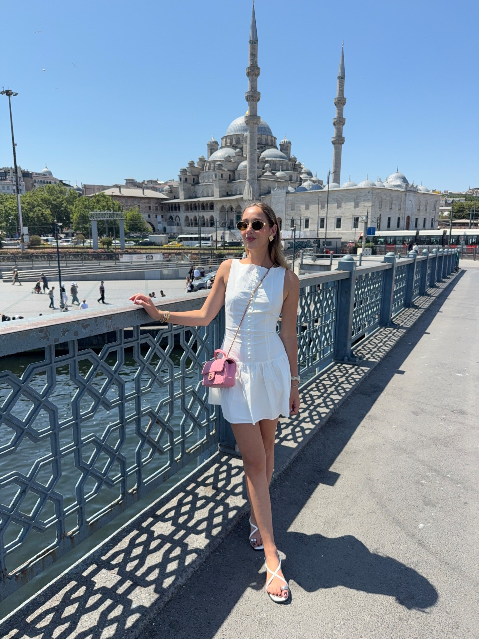 Istanbul ootd 💕

#LTKSeasonal #LTKItBag #LTKStyleTip