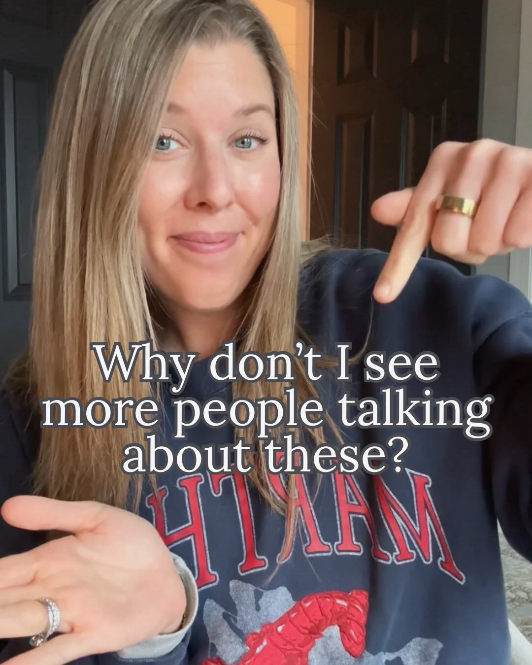 I feel like I need to spread the word on how great these are! ⭐️ Follow + comment ‘TALK’ for the links!

From steamers, to lip oil, to wreaths and goggles, these are all the things I am continuously sharing with my friends and family!
