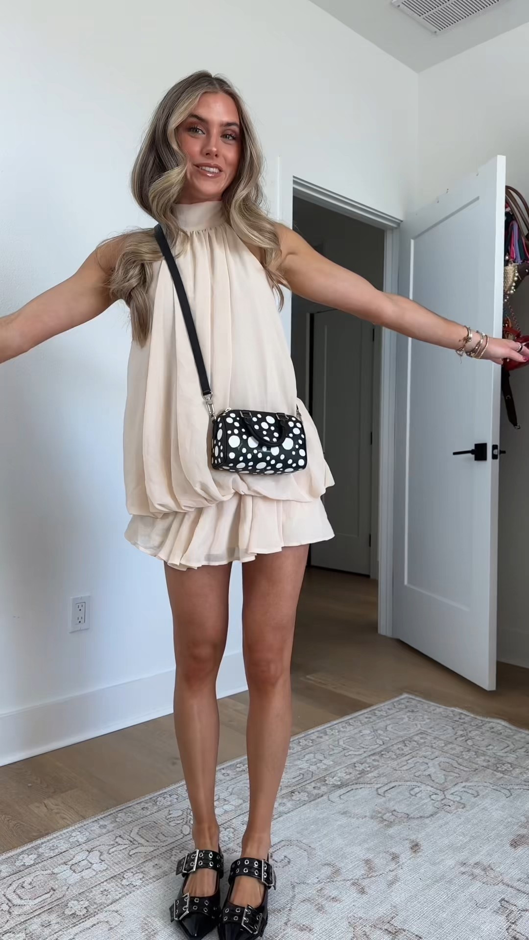 the most genius subscription service you’ve ever met @Vivrelle use code SLOANEVOSEN 👜 i have a rental subscription for my clothes so it only makes sense to have one for bags too!! you get to rent and try out different styles and color and brands without the 🤑 commitment!! GENIUS. 

#vivrelle #vivrelleunboxing #vivrellebag #vivrellereview #vivrellepartner #unboxing #designerbags #designerbagunboxing #chanelbag #denimpurse #shoppinghaul #haul #unboxingvideo #unboxinghaul #pursecollection #pursetok #pursehaul #purseunboxing purse, bags, unboxing, haul, shopping haul, purse unboxing, vivrelle, designer bags, designer bag rental, clothing rental, bag rental, purse rental. 

#LTKCyberWeek #LTKGiftGuide #LTKItBag