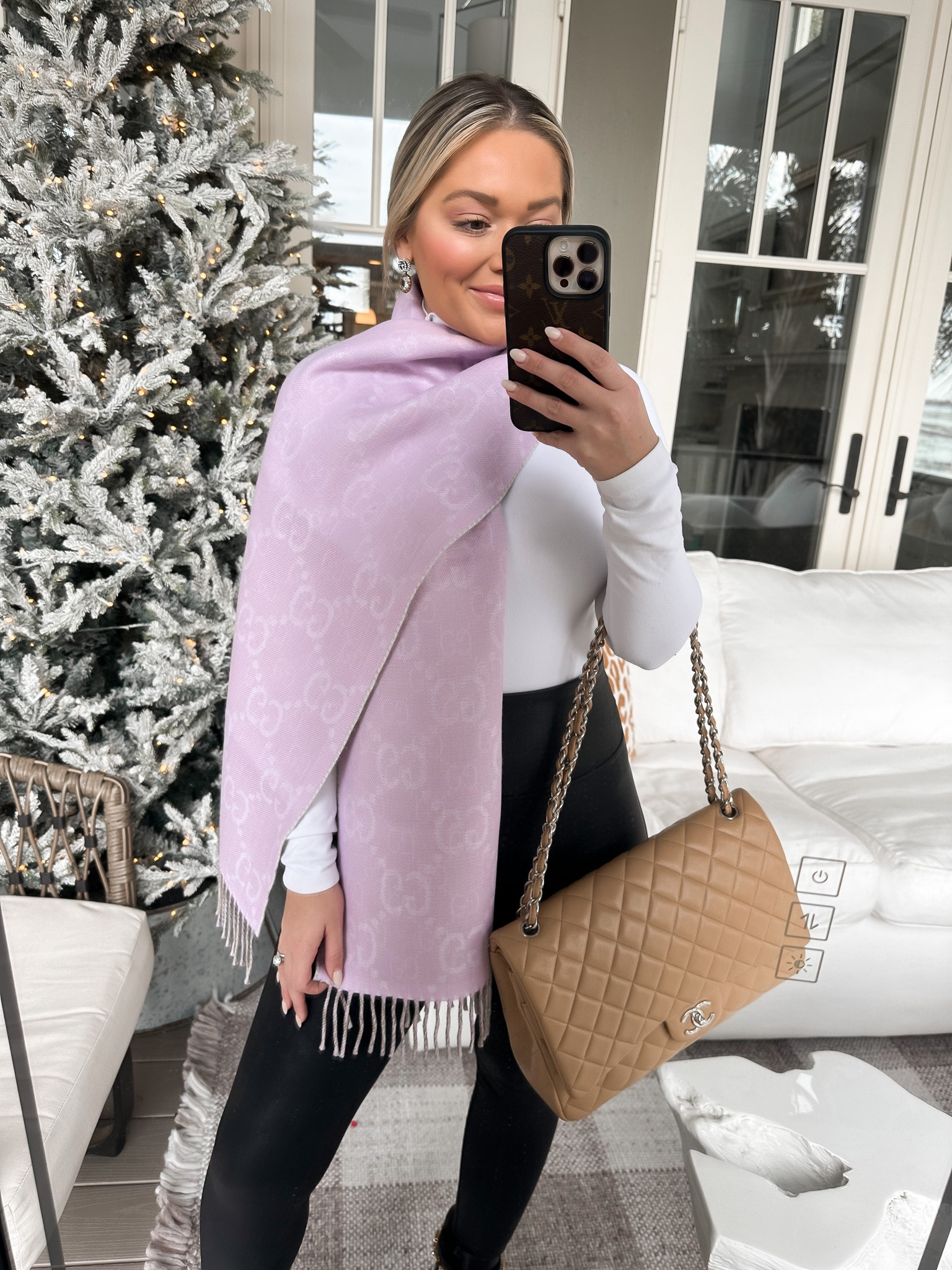 Gucci sale 
Casual style 


#LTKsalealert #LTKtravel