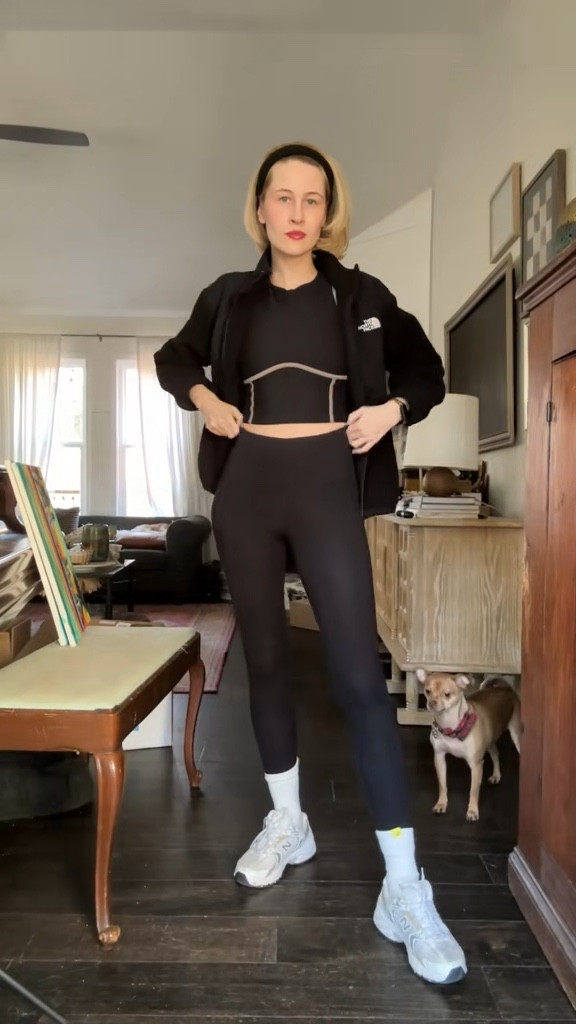 Daily Outft Vlog day 20

Top is old YPB & my North Fave Denali is from high school but oh my gosh do these hold up. This is my woman’s one and I wear a small. In the men’s I wean an xs fur a more oversized look 

Gym outfit | leggings | Amazon leggings | north face | north face Denali jacket 

#LTKMostLoved #LTKWatchNow #LTKFitness