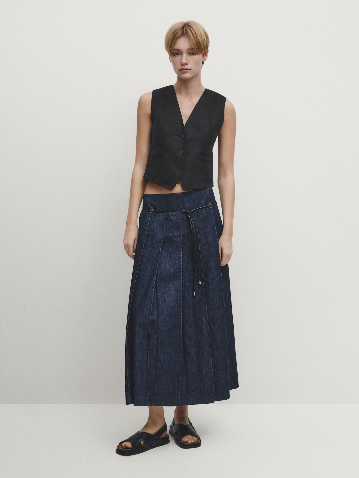 Short suit waistcoat | Massimo Dutti US