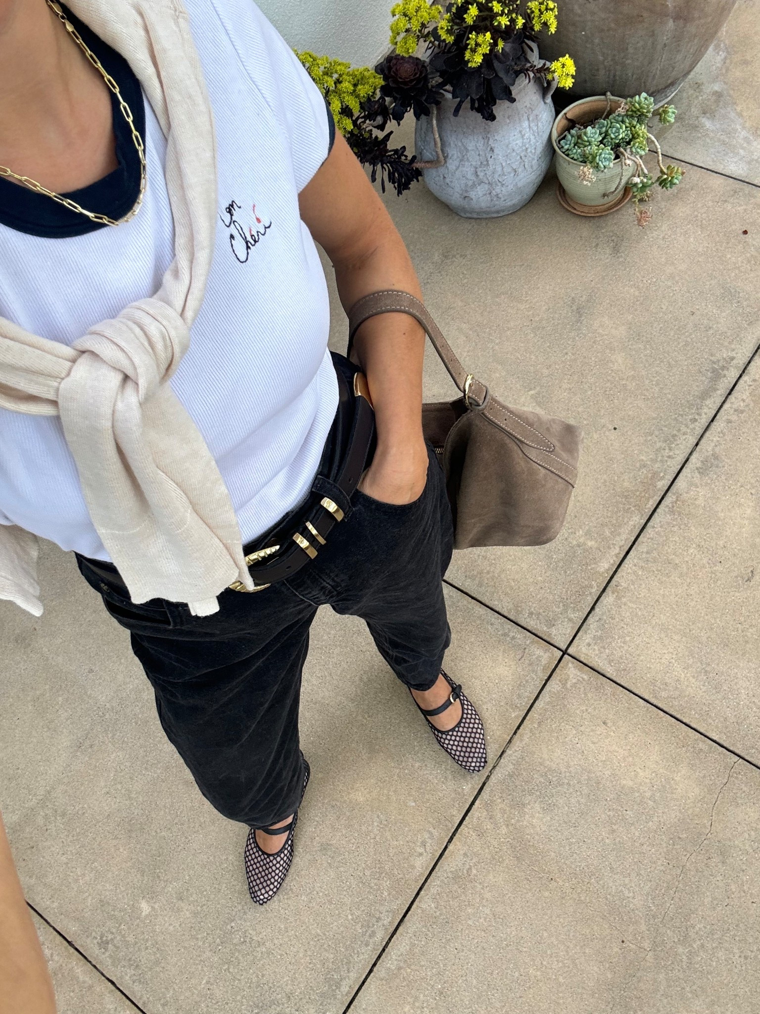 French meets Cali girl outfit 

#LTKBeauty #LTKShoeCrush #LTKStyleTip