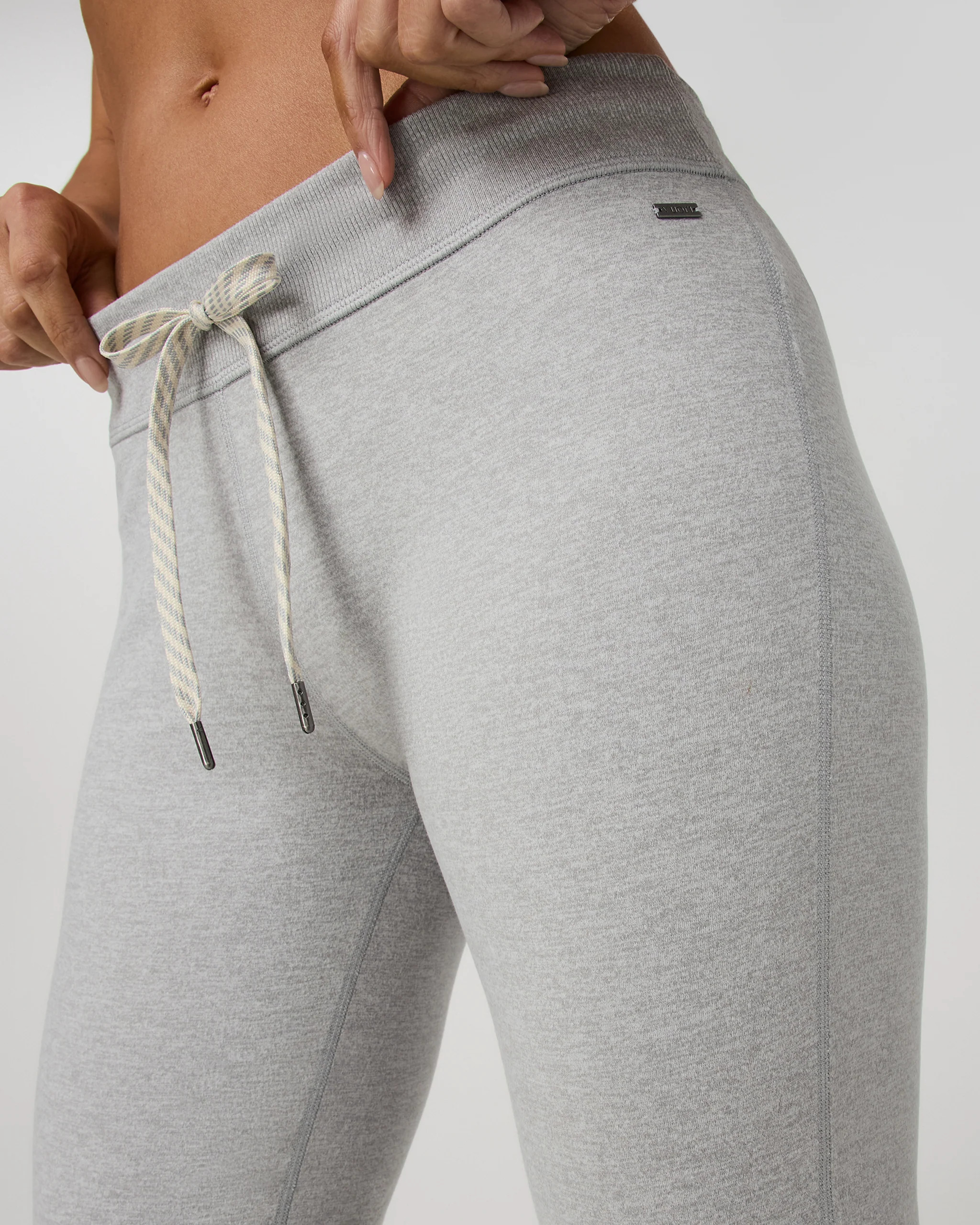 Women's Halo Slim Flare Ankle Pant – Pale Grey Heather – Vuori | Vuori Clothing (US & Canada)