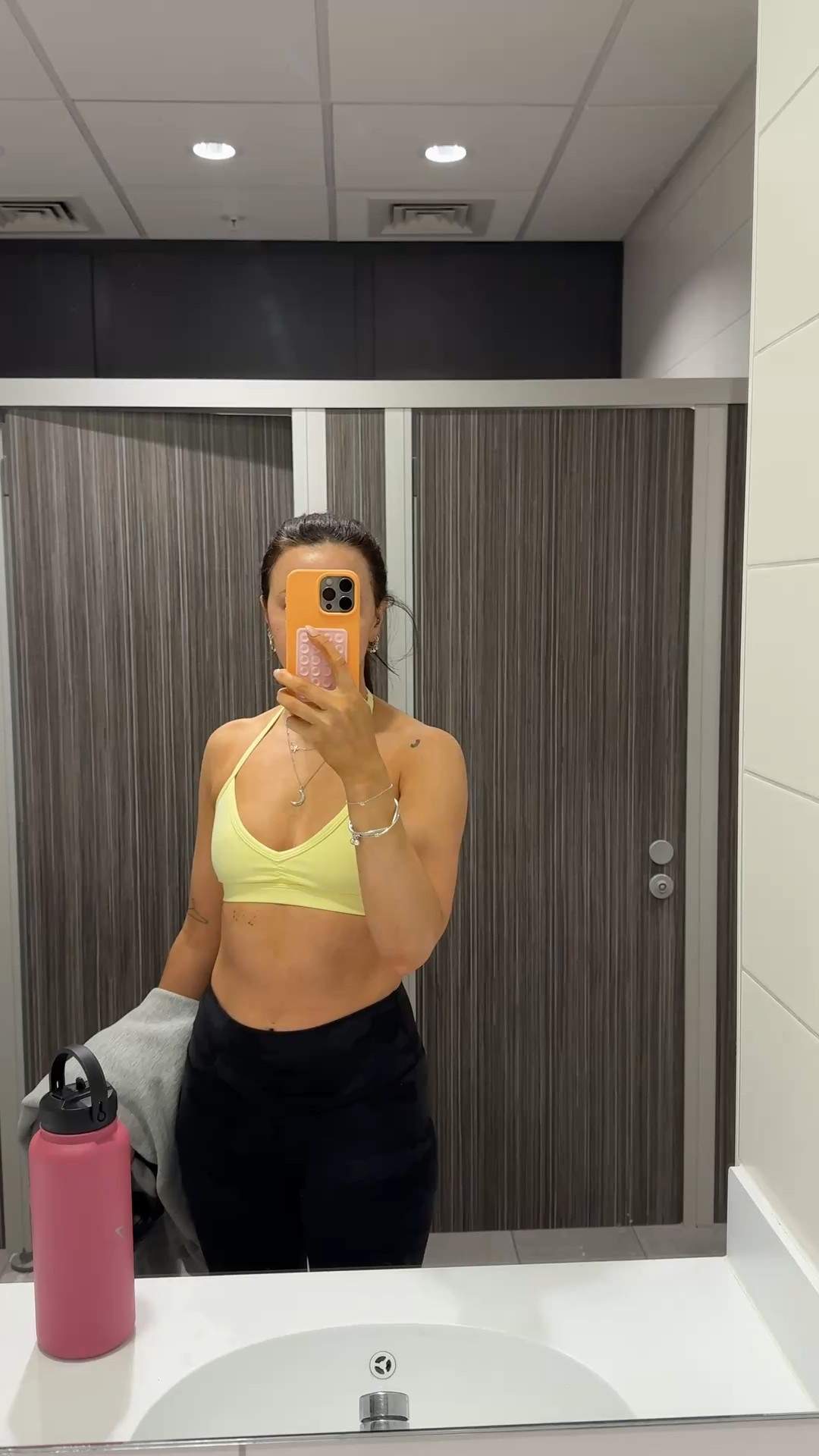 What I wore to the gym today ft the gorgeous Gymshark Halterneck sports bra and lululemon align leggings in camo! 

#LTKeurope #LTKfitness