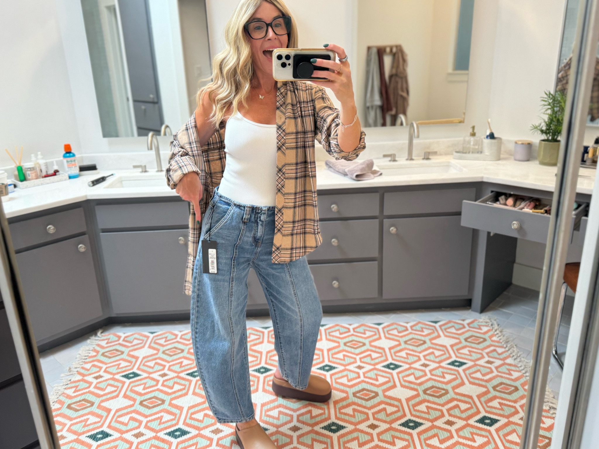 What do we think of these Target barrel jeans?! 🤔 I’m wearing a size  0. I’m also linking up recent fall clothing pieces I’ve purchased. 

#LTKStyleTip #LTKFindsUnder50 #LTKOver40