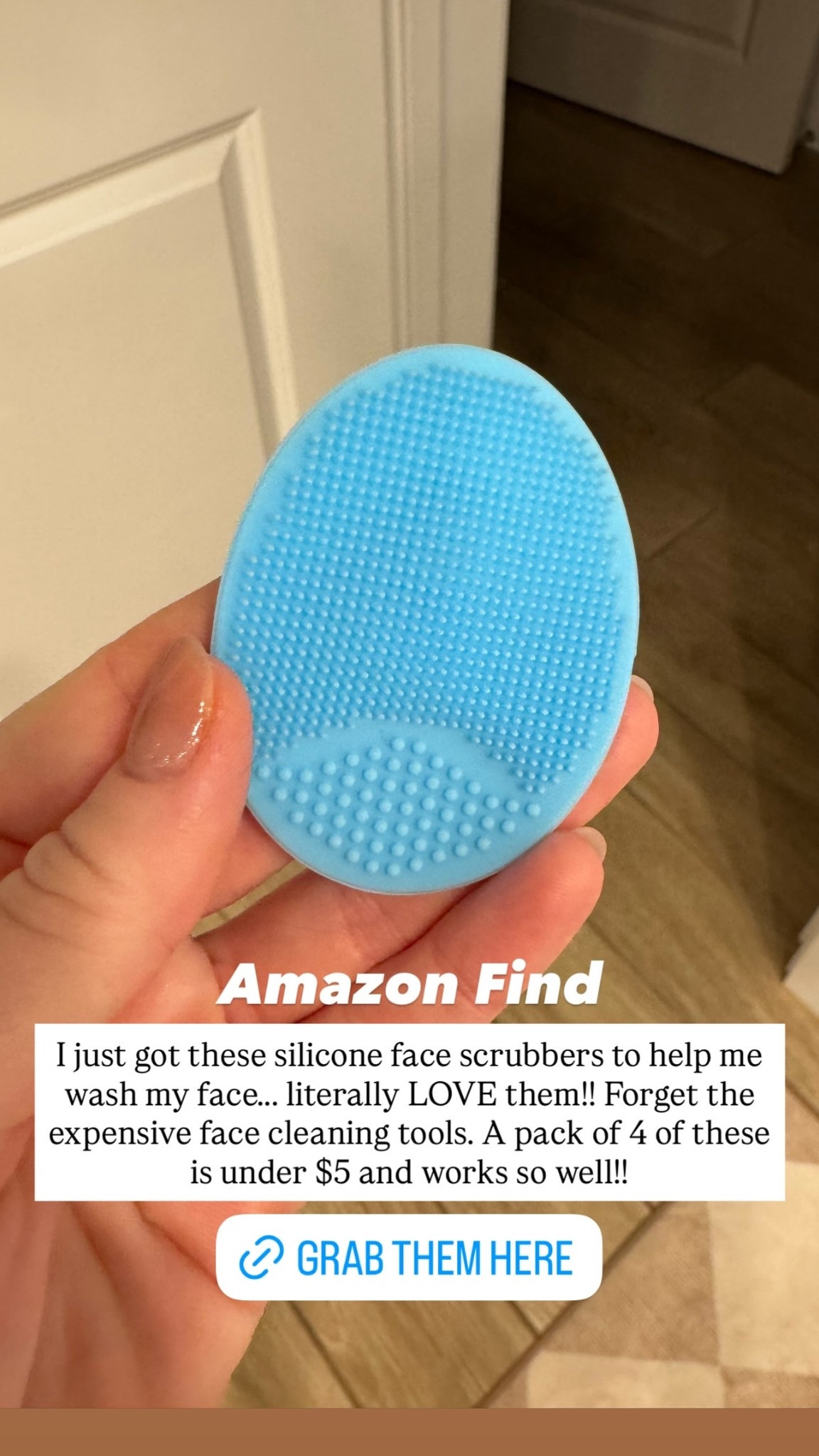 I just got these silicone face scrubbers to help me wash my face….. literally LOVE them!! Forget the expensive face cleaning tools. A pack of 4 of these is under $5 and works so well!! Amazon Find