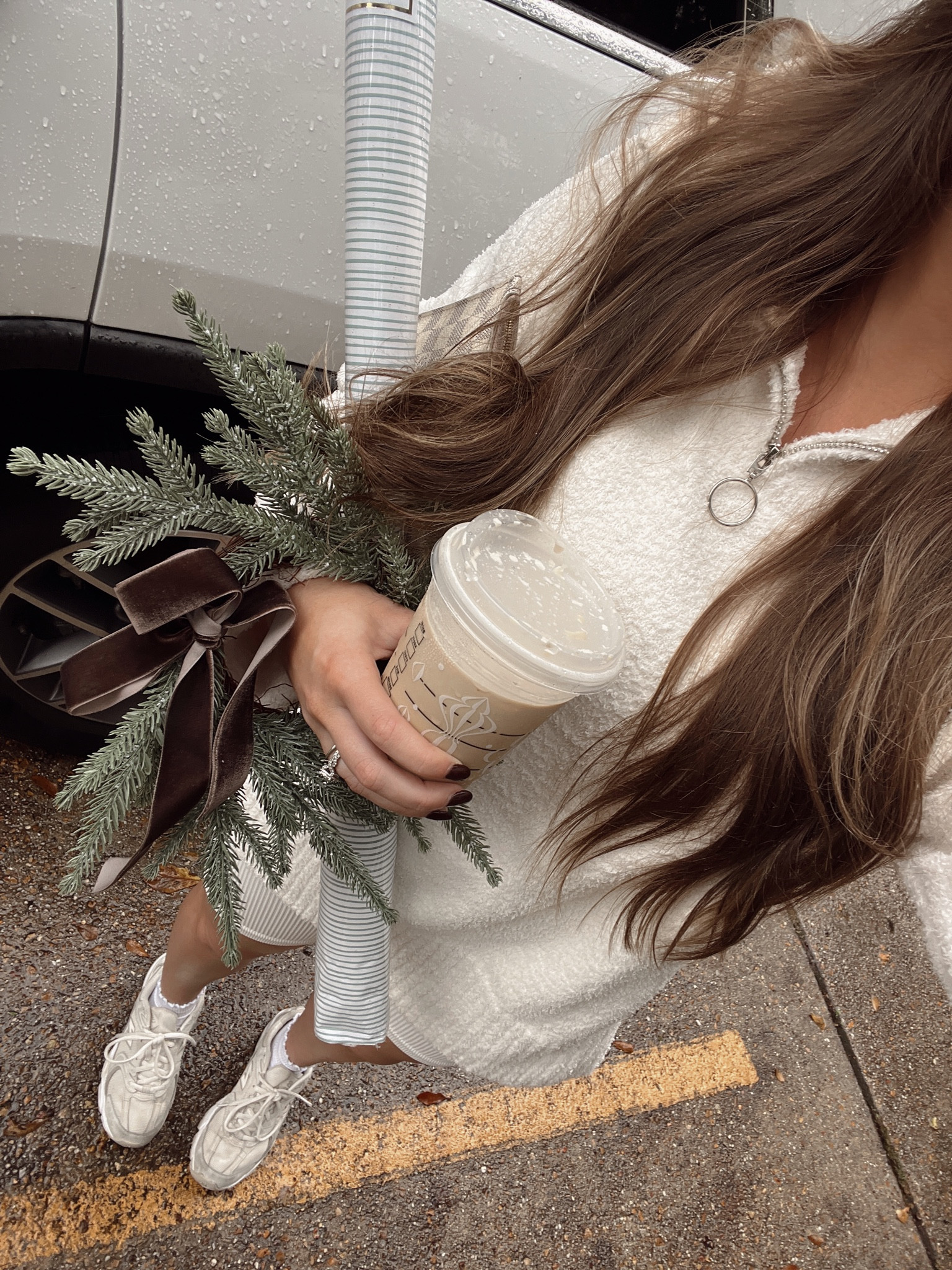 amazon quarter zip & sneakers from new balance 👟 🫶🏼

#LTKHoliday #LTKGiftGuide #LTKSeasonal