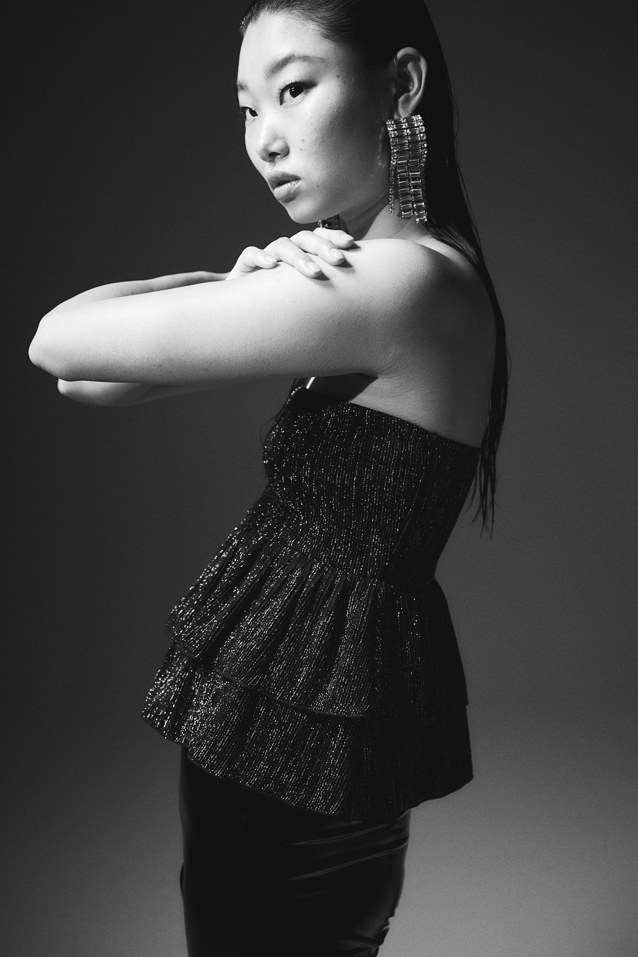 Glittery bandeau top - Black/Glittery - Ladies | H&M GB | H&M (UK, MY, IN, SG, PH, TW, HK)