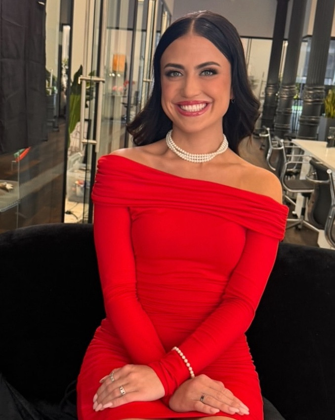 Confessional look !!! I felt like a First Lady in this look LOL

#LTKStyleTip #LTKBeauty