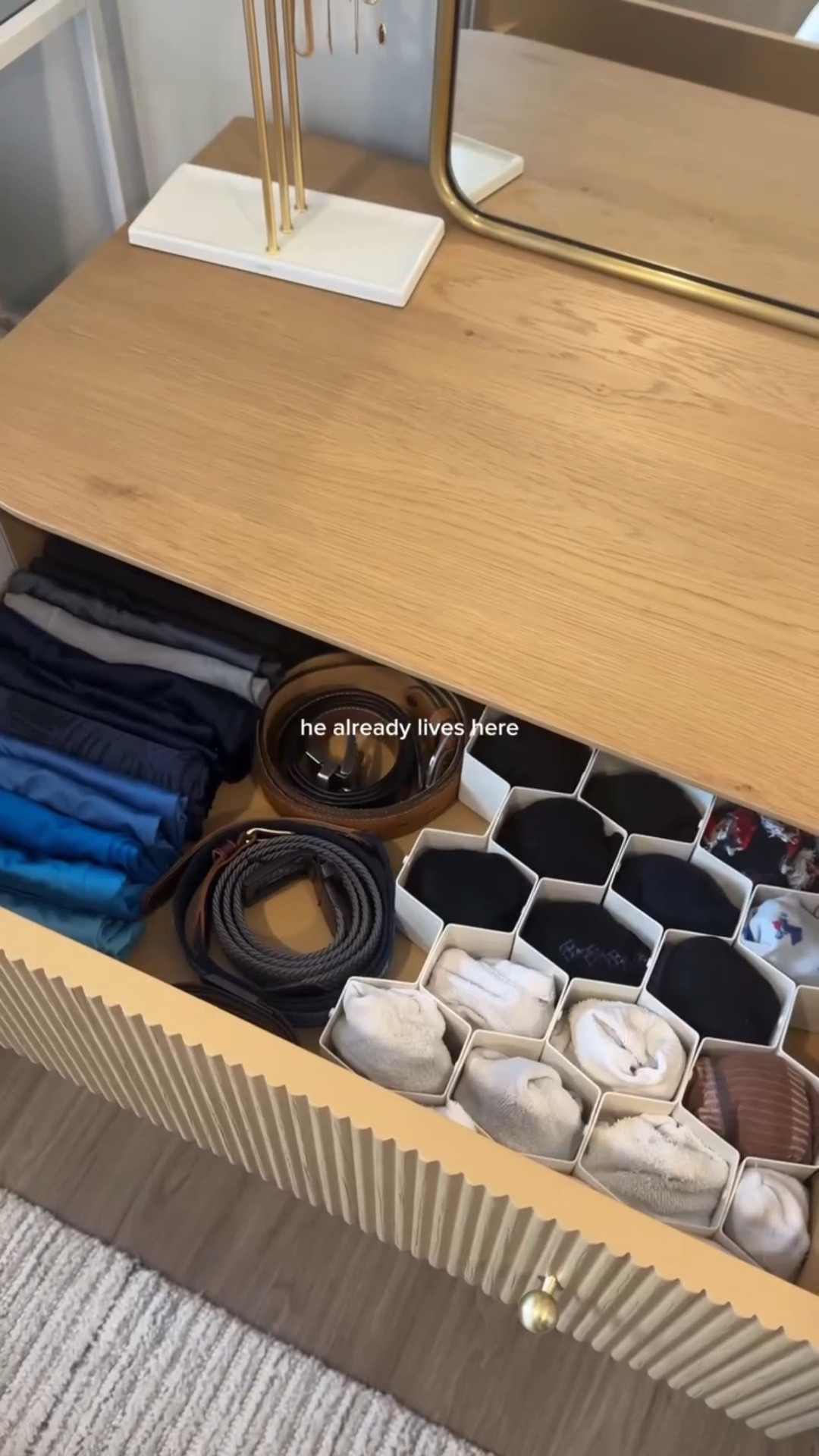 i organize it, and he keeps it tidy!🧺🤍

#organizedhome #organization #aesthetic #organizedkitchen #organizationhacks

#LTKHome #LTKFindsUnder50