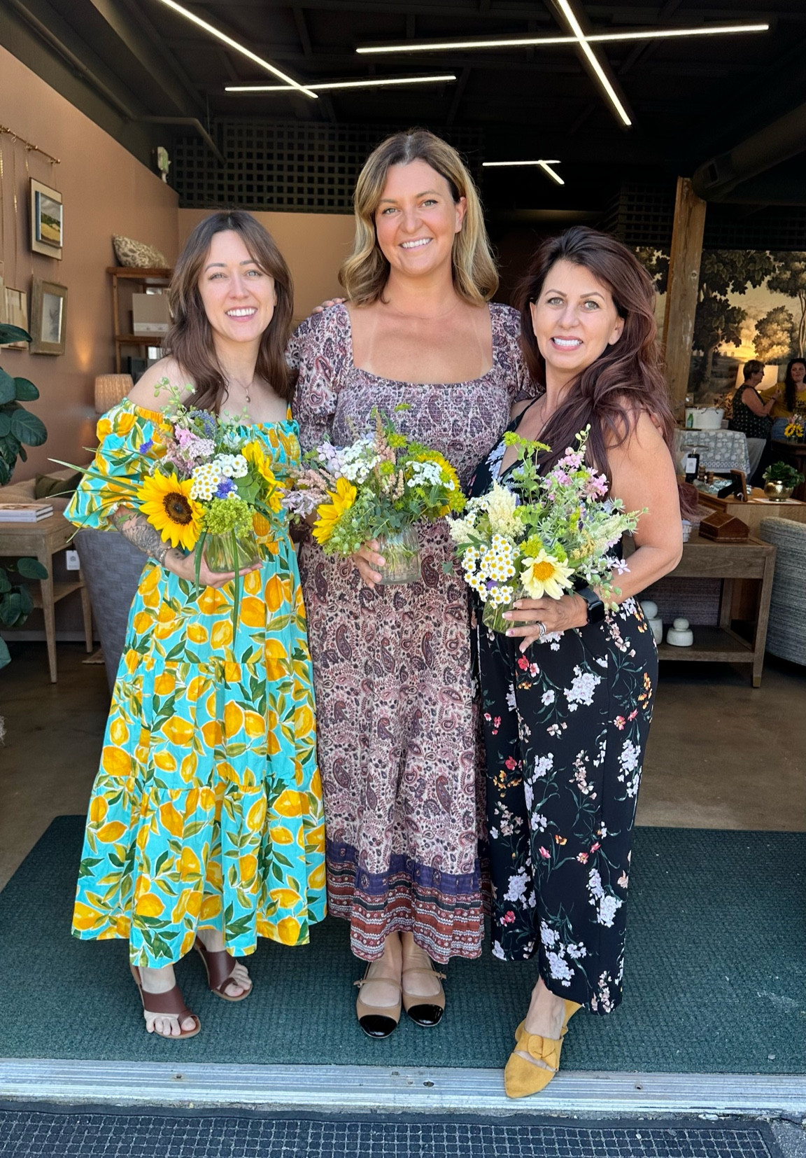 Avara Spring Floral Dress 

#LTKFindsUnder100 #LTKSeasonal #LTKGiftGuide