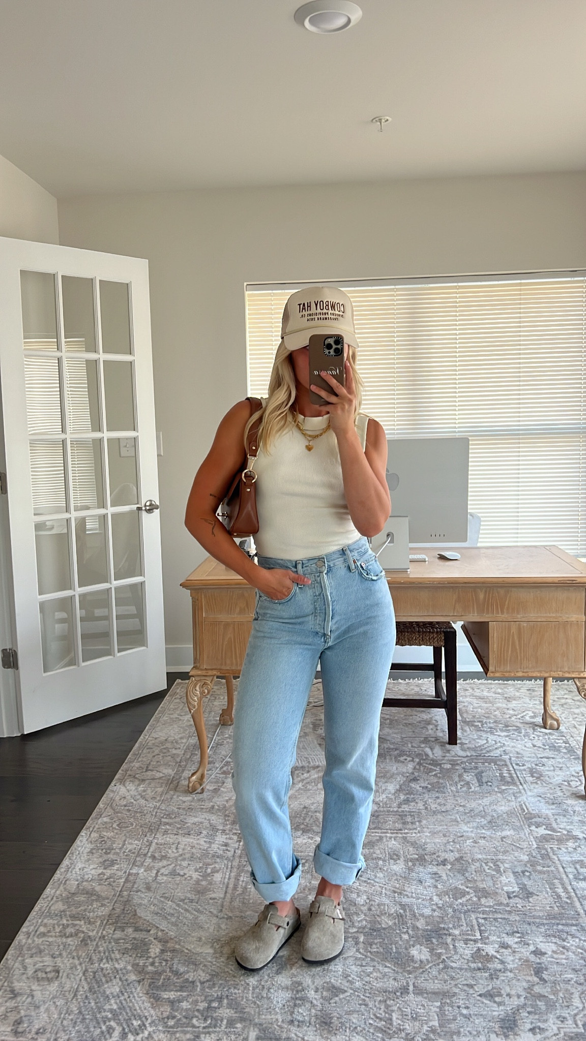 Late summer outfit idea with my Birkenstock Boston Clogs 🫶🏼 @freepeople 

Birkenstock Boston clog, Boston clog outfits, agolde jeans, late summer outfits, trucker hat, cowboy hat, casual summer style, casual fall style, fall fashion trends 2023, fall fashion 2023, neutral summer outfits, neutral fall outfits 2023