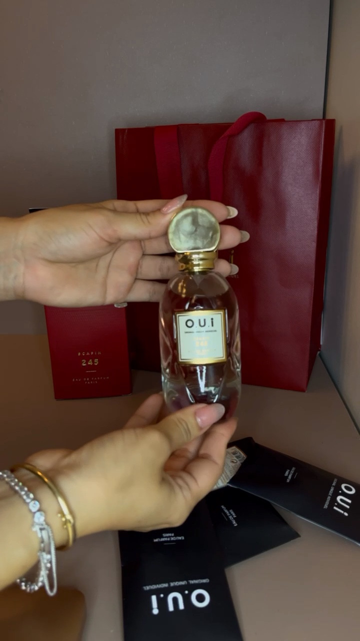 O.U.i é uma marca dedicada ao universo da alta perfumaria criada na França, os produtos são criados a partir das melhores matérias-primas completar o visual de maneira elegante.

Scapin 245 O.U.i - Eau de Parfum Feminino 75ml - Eau de Parfum feminino oriental. Uma fragrância opulente e vivaz, como uma pausa para caminhar.

Você já experimentou alguma fragrância da Oui?Então aproveita para adquirir o seu perfume favorito .

#ltkconbr2023

#LTKFind #LTKbeauty #LTKbrasil