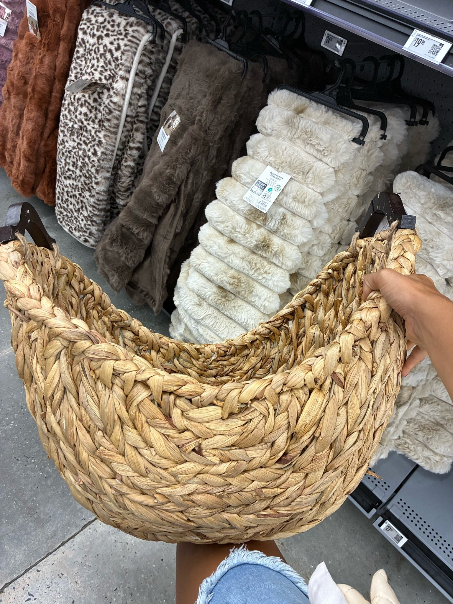 Large and gorgeous blanket basket!

#LTKdayinmylife #LTKHome
