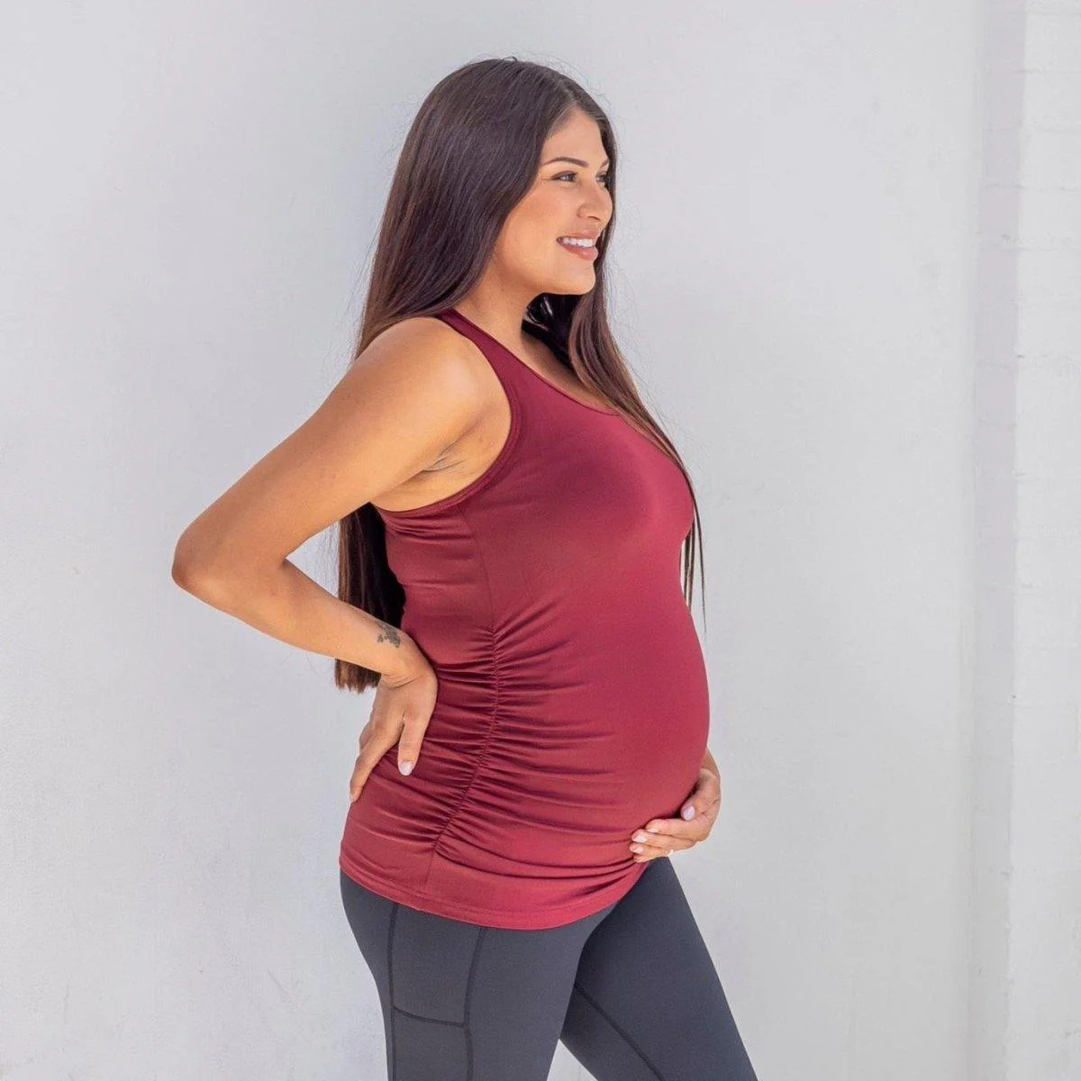 Bumpin' Maternity Tank - Mulberry | Senita Athletics