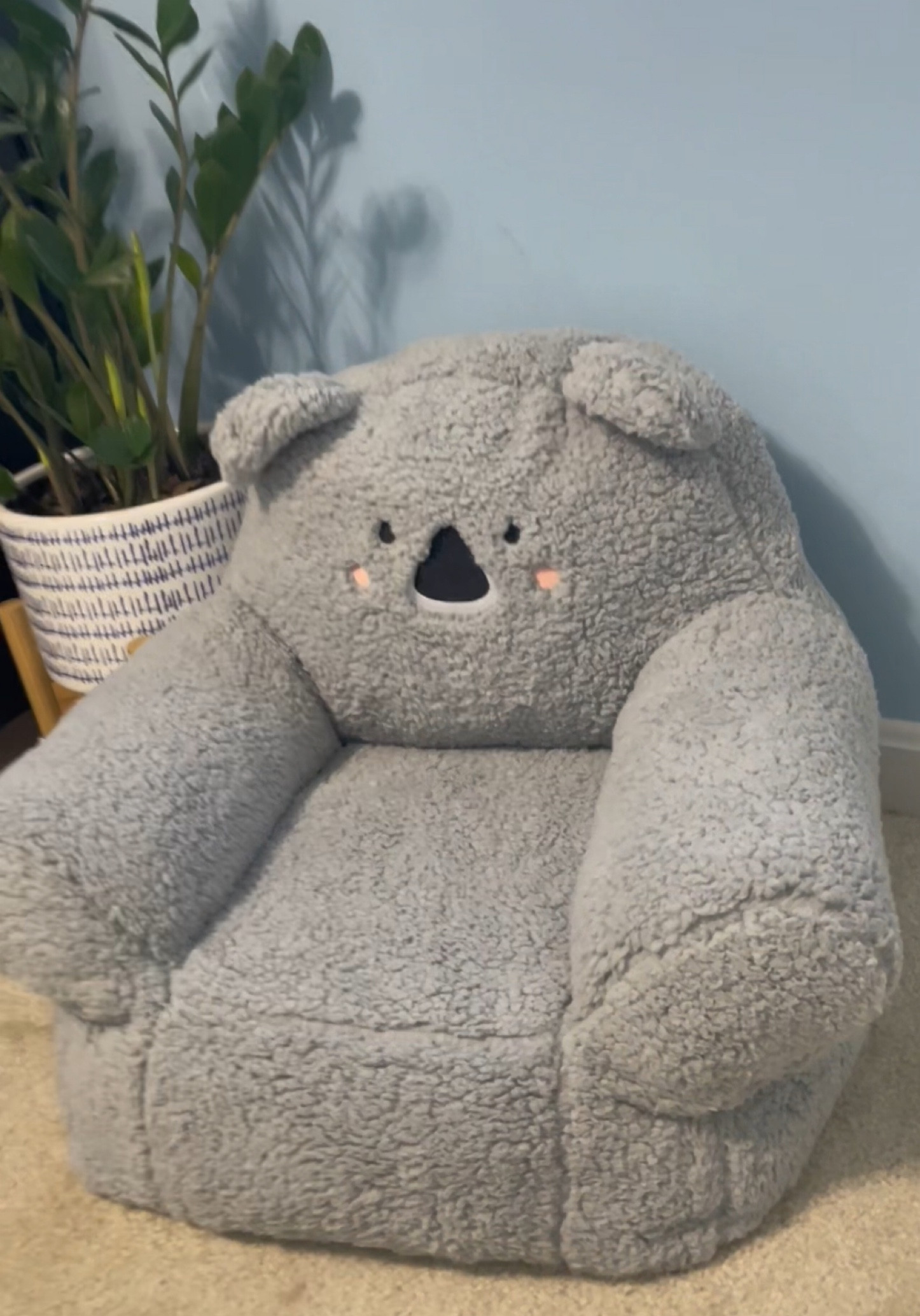 Cute furry friend🐨

#LTKbaby #LTKkids #LTKfamily