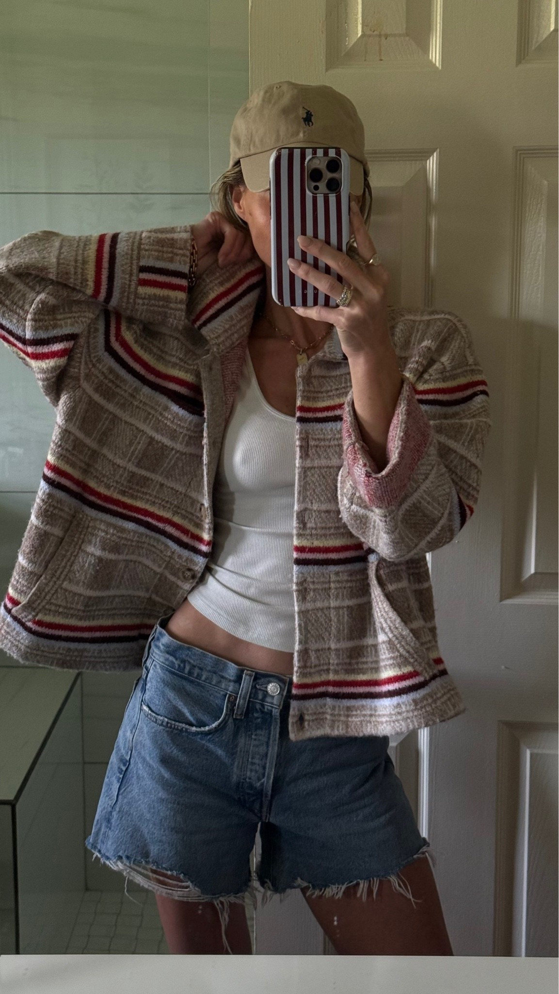 Give me all the stripes 🤍 ft my favorite shorts from #Agolde

#LTKgrwm #LTKootd #LTKdayinmylife