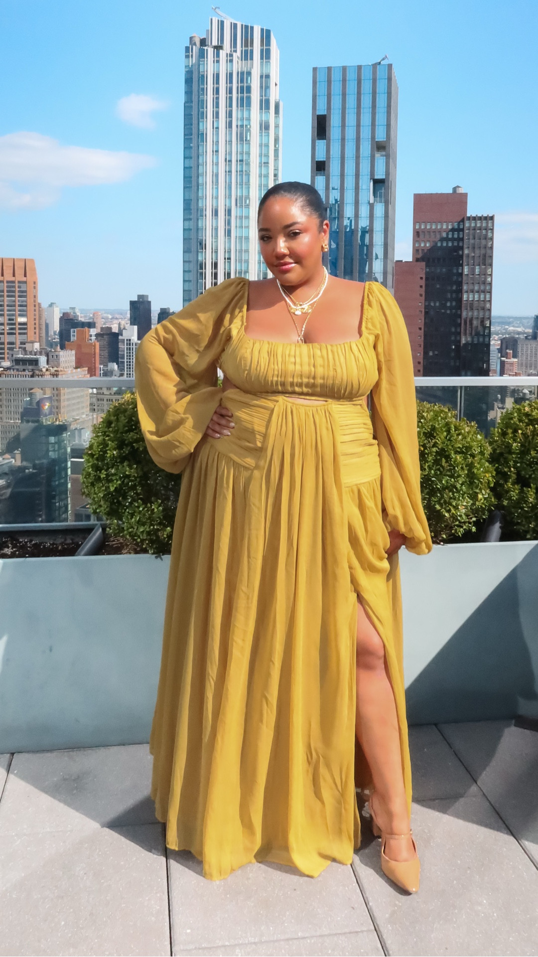 Feeling like a goddess ✨#NYFW

Plus size cocktail dress | wedding guest | green 

#LTKNYFW #LTKStyleTip #LTKPlusSize