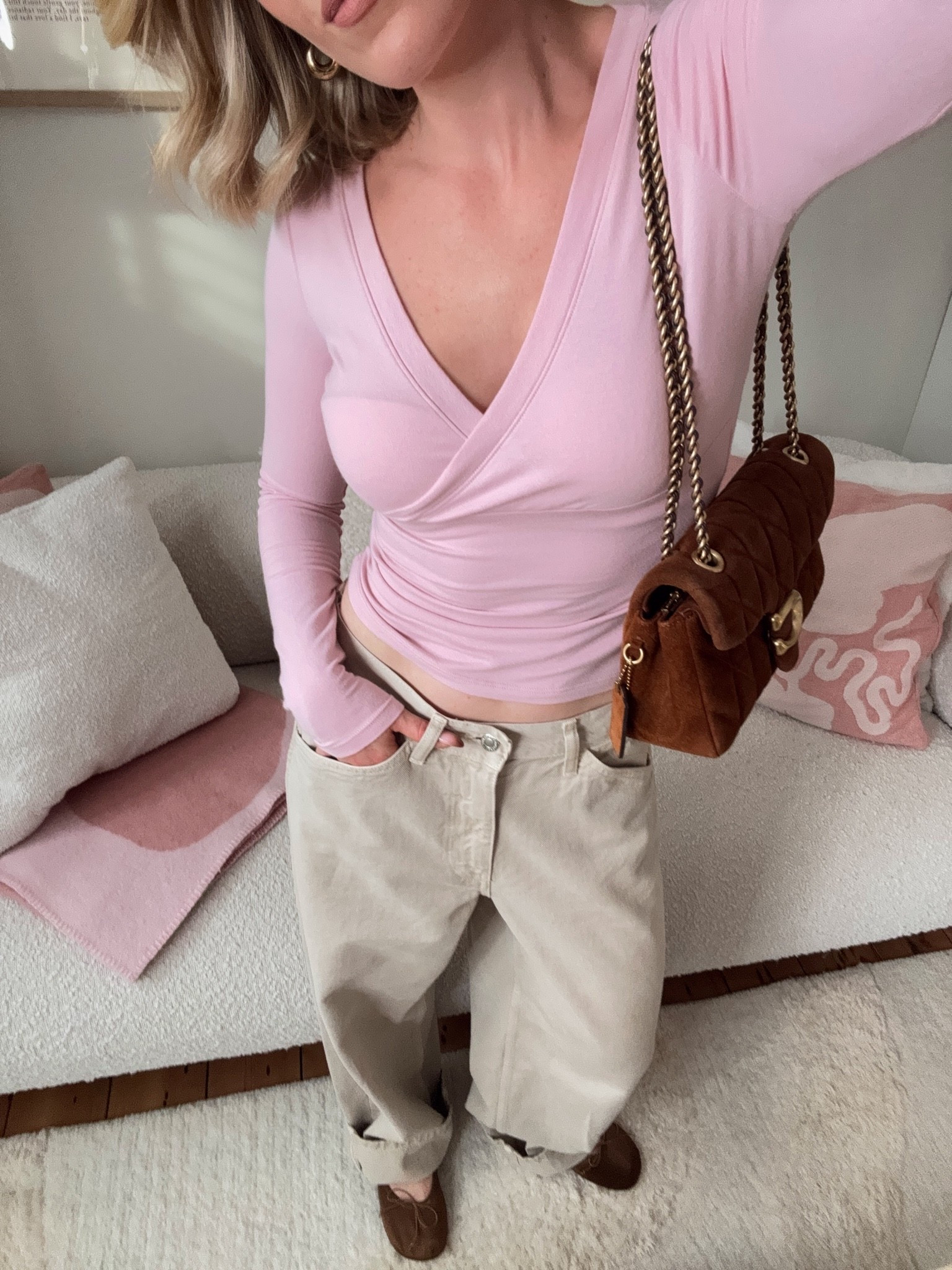 everyday outfit + fave jeans right now!!! #outfitoftheday #outfit #jeans @ASOS