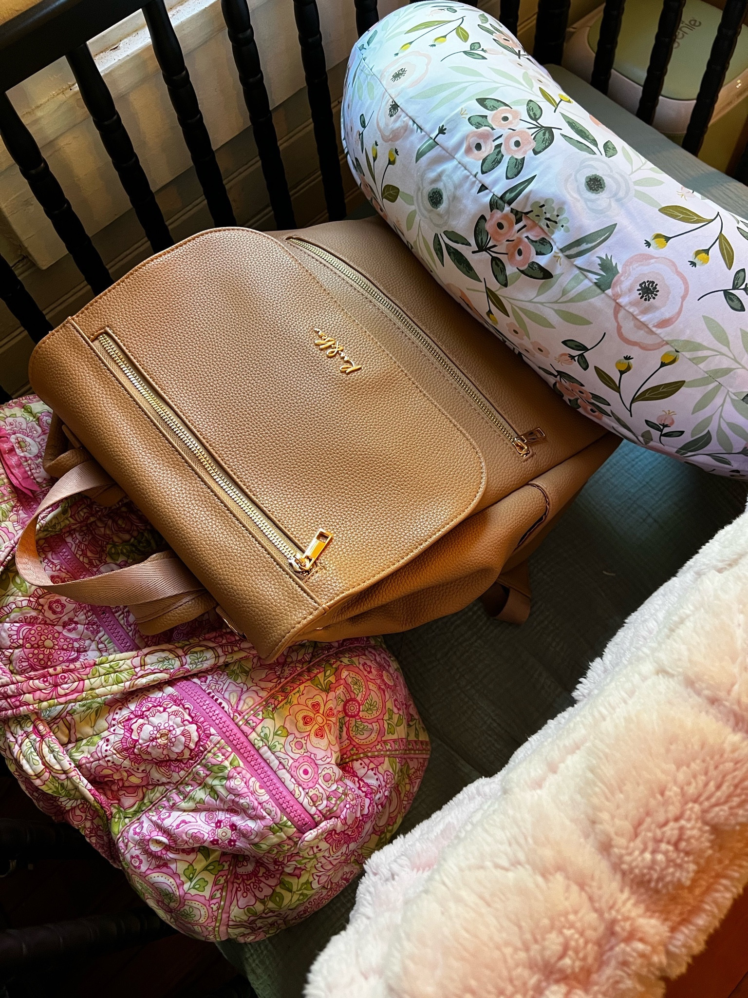 What’s in my hospital bag. Third baby 🌷

#LTKfamily #LTKbaby #LTKbump