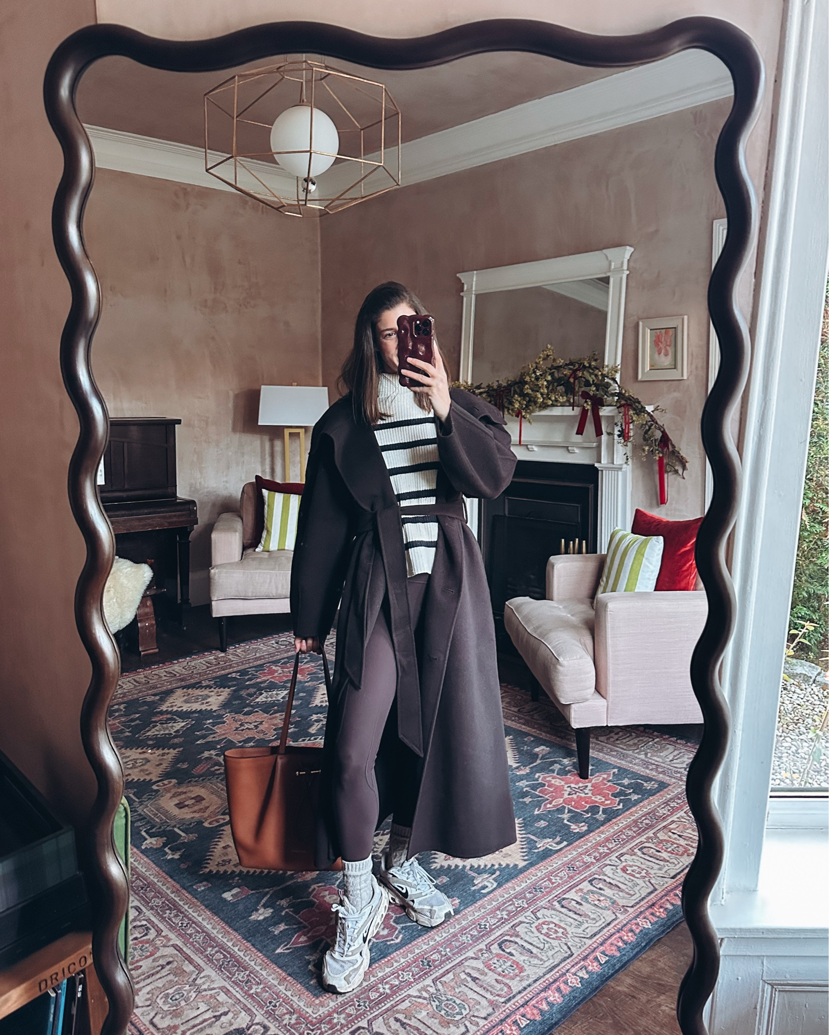 🍫 

Wearing xs in the coat and xs in the leggings 

#LTKuk #LTKwinter