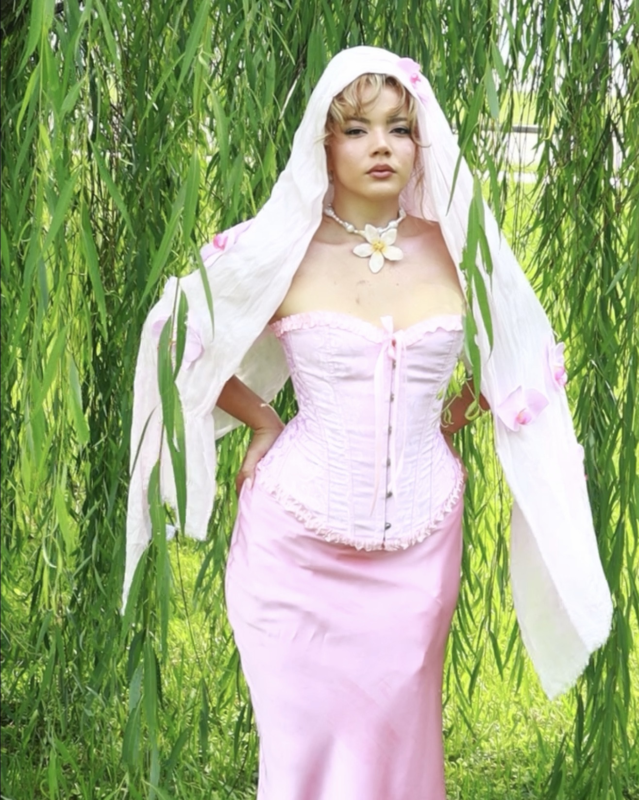 Corset Rosita 🌸💖 

#LTKValentine #LTKootd