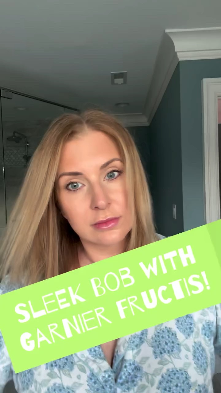 #GarnierPartner Getting this frizzy bob under control with @garnierusa Sleek & Shine Anti-Frizz Serum! 💚

#LOrealistar #FrizzFreeFinish #GarnierCleansingChallenge #bobhair