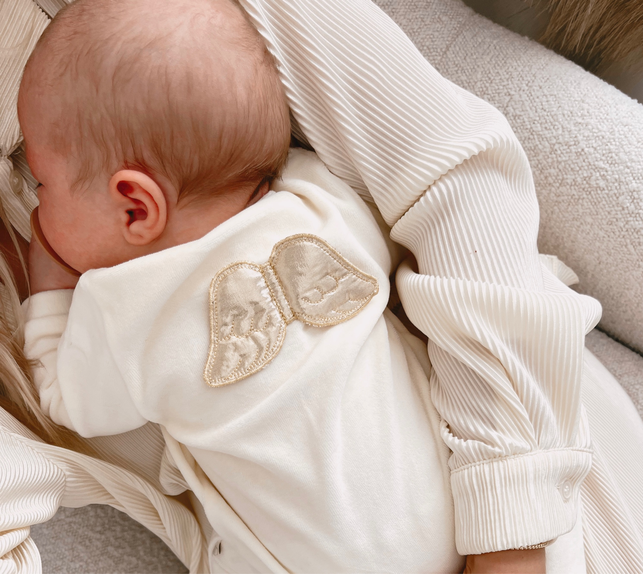Angel onesie 👼🏼✨

#LTKkids #LTKbaby