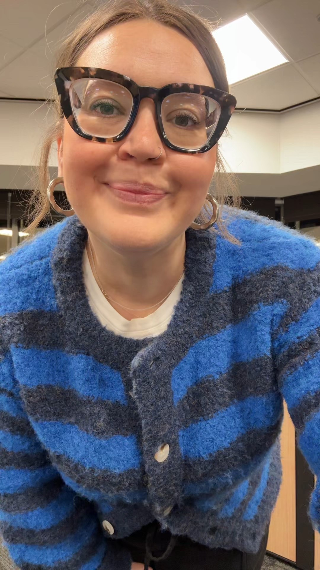 Cozy, cozy, cozy. 

#LTKBump #LTKPlusSize #LTKMidsize