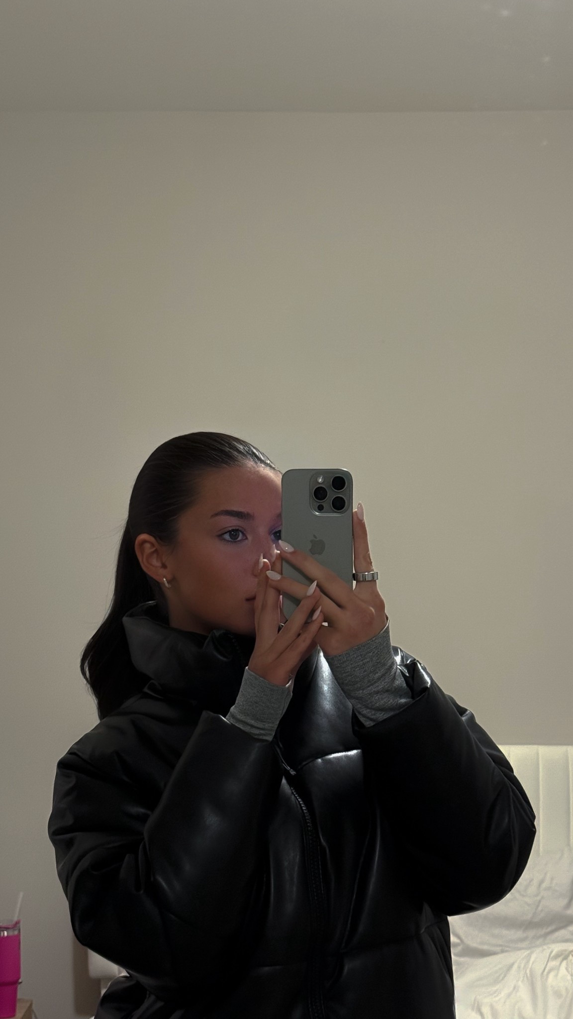 Now that it’s colder can I bring out my puffer?!?! WHAT A STEALLLLL 🏎️

#LTKSaleAlert #LTKFindsUnder50 #LTKSeasonal
