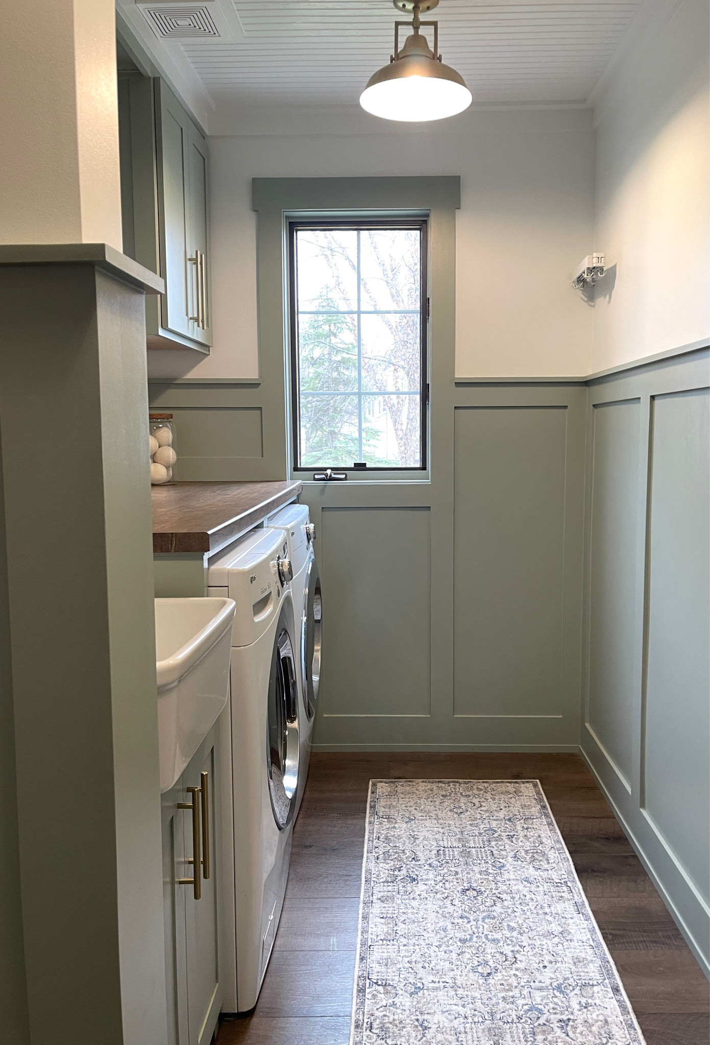 Drying Extendable Rack & Washable Runner

#LTKFind #LTKhome #LTKfamily
