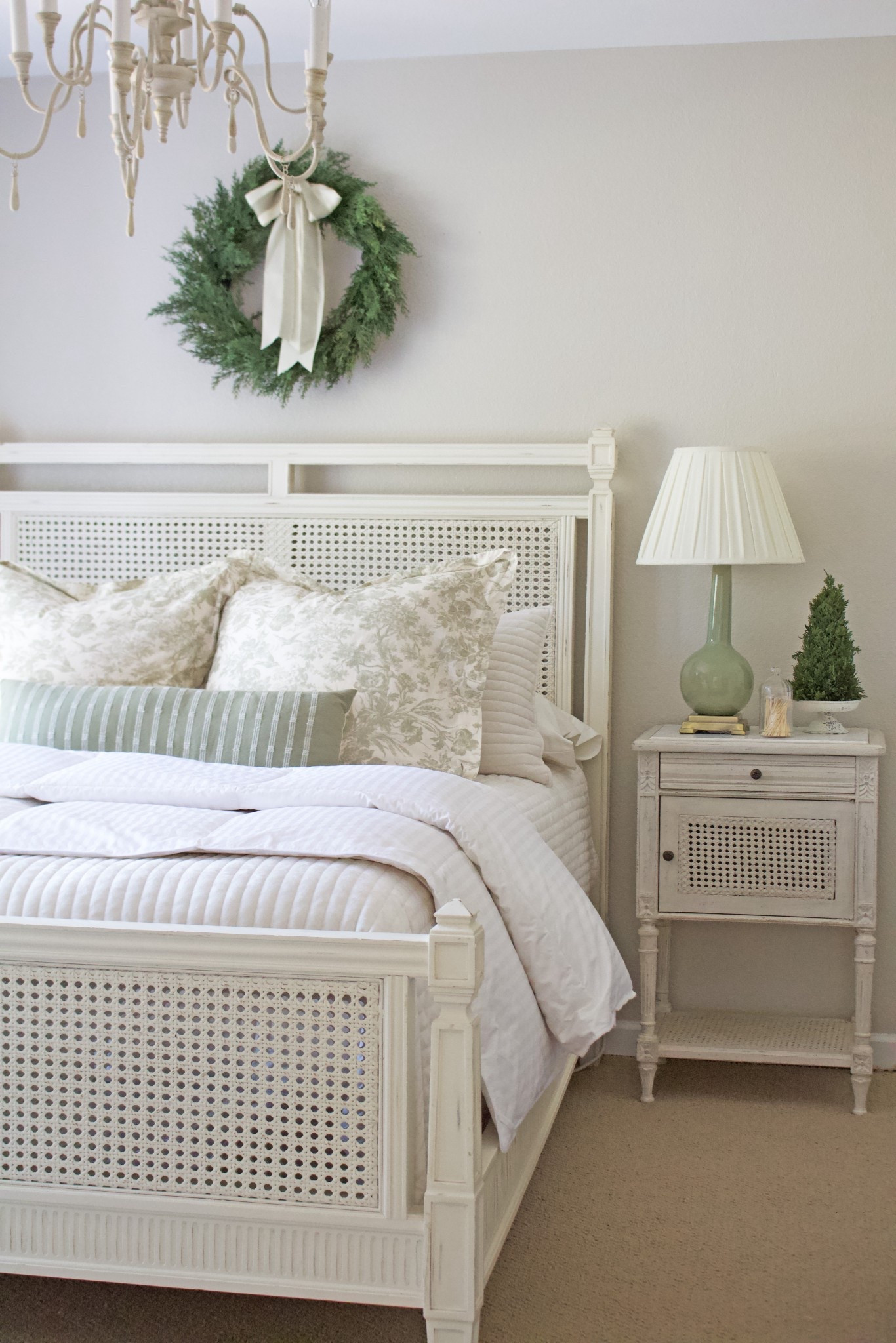 Shop my bed and more similar styles!

#LTKHome