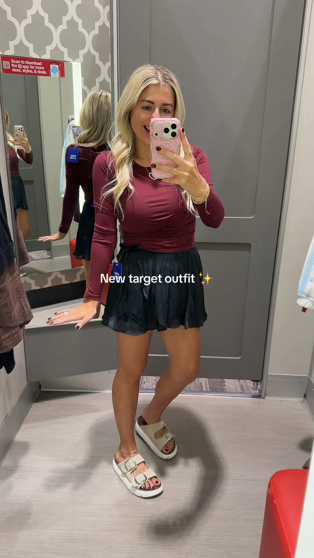 New @Target outfit
Small top
Xs skirt
Sandals tts
Date night
Fall outfit