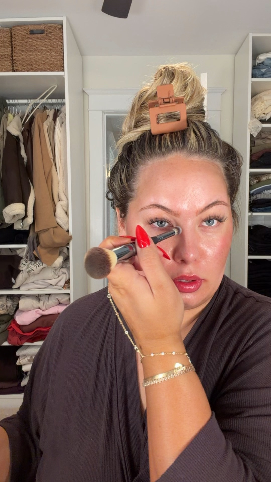 Trying the viral peta Jane self tanner!!!

Ultra dark tanner, tan at home, diy tan, beauty, self tanner, easy tanner, quick tanners.

#LTKBeauty #LTKMidsize #LTKPlusSize