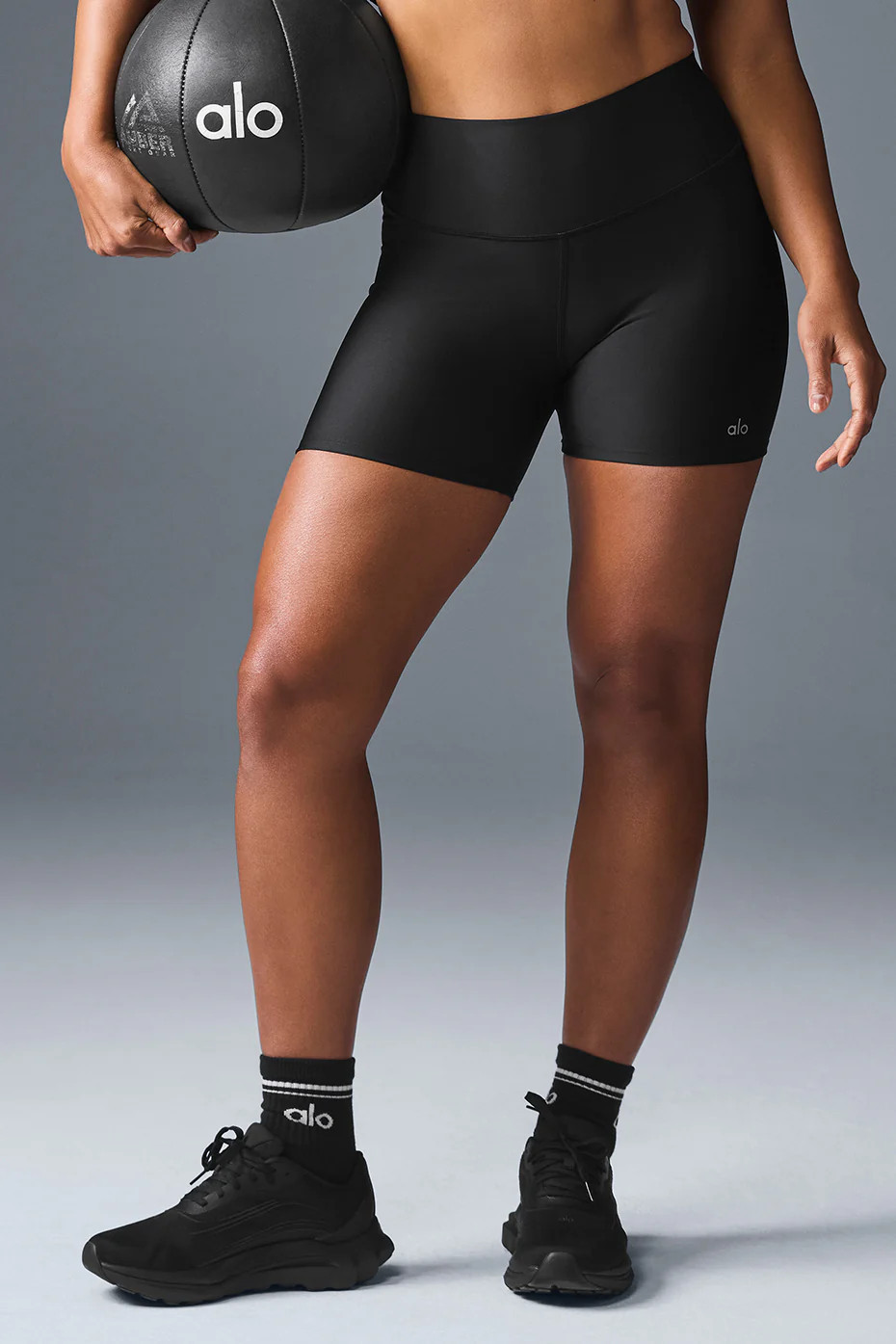 ALO | 5" Airlift Energy Short in Black, Size: XL | Alo Yoga