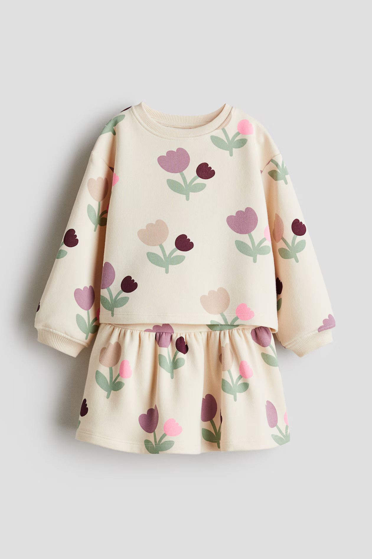 2-Piece Sweatshirt and Skirt Set | H&M (US + CA)